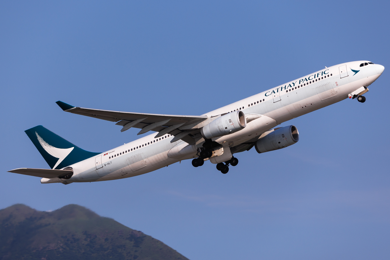 Full size: Cathay Pacific Airbus A330-300 B-HLT at Hong Kong International Airport