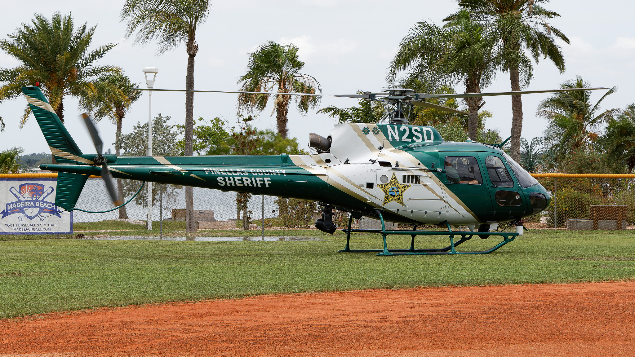 Full size:  Pinellas County Sheriffs Office Airbus H125 N2SD at St. Petersburg Clearwater International Airport