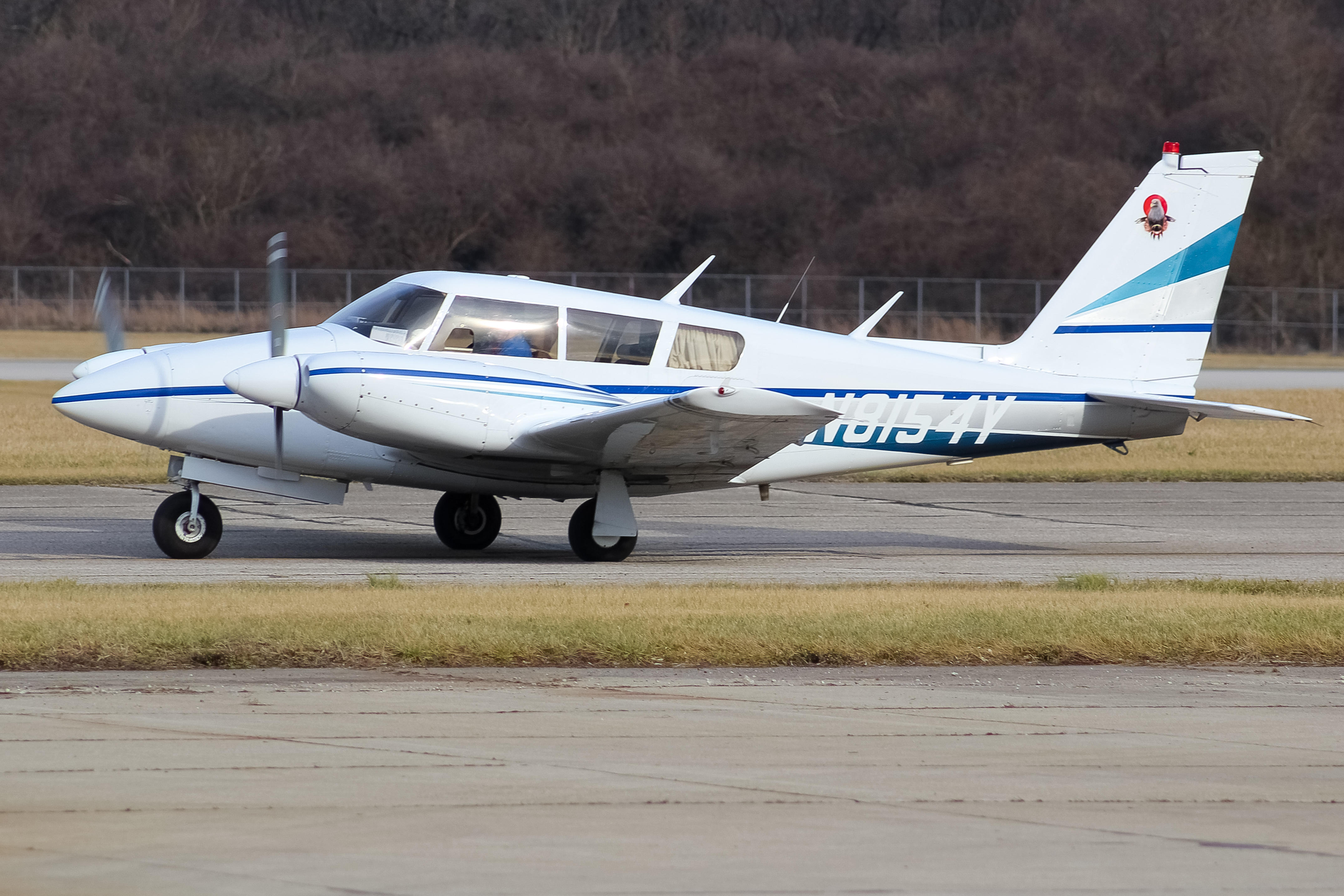 Full size: PRIVATE  Piper PA-30 Twin Comanche N8154Y at Cincinnati Municipal Airport/Lunken Field
