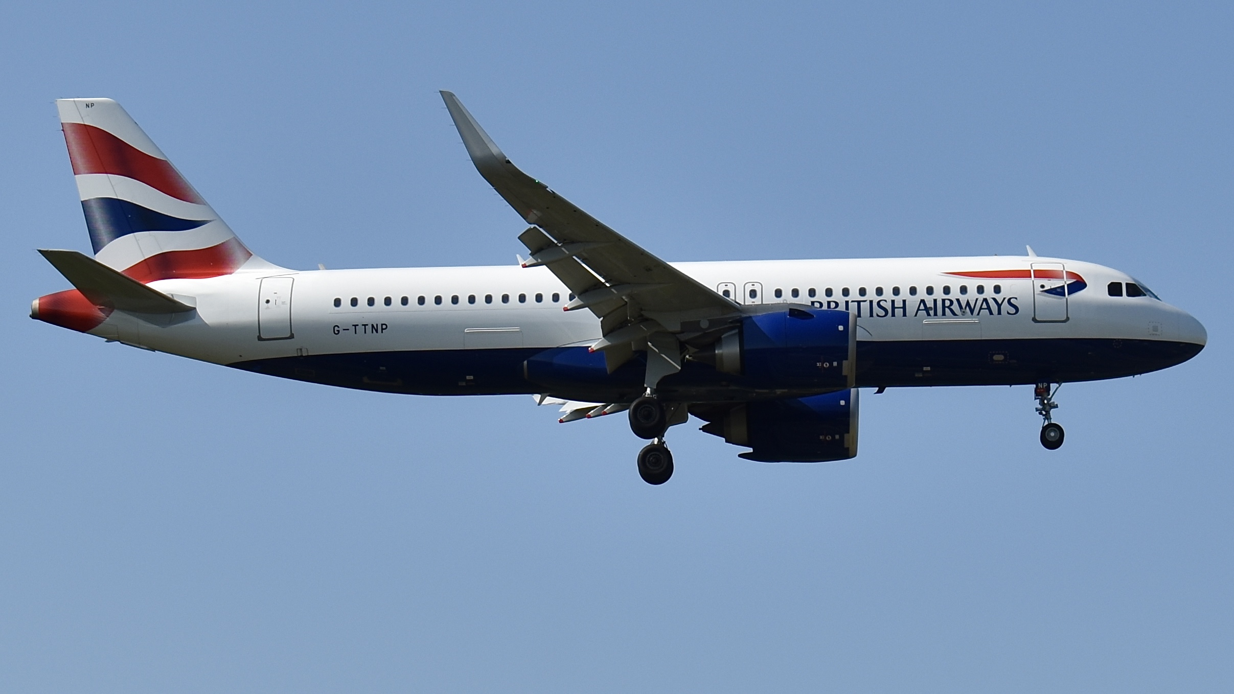 Full size: British Airways Airbus A320NEO G-TTNP at London Heathrow International Airport