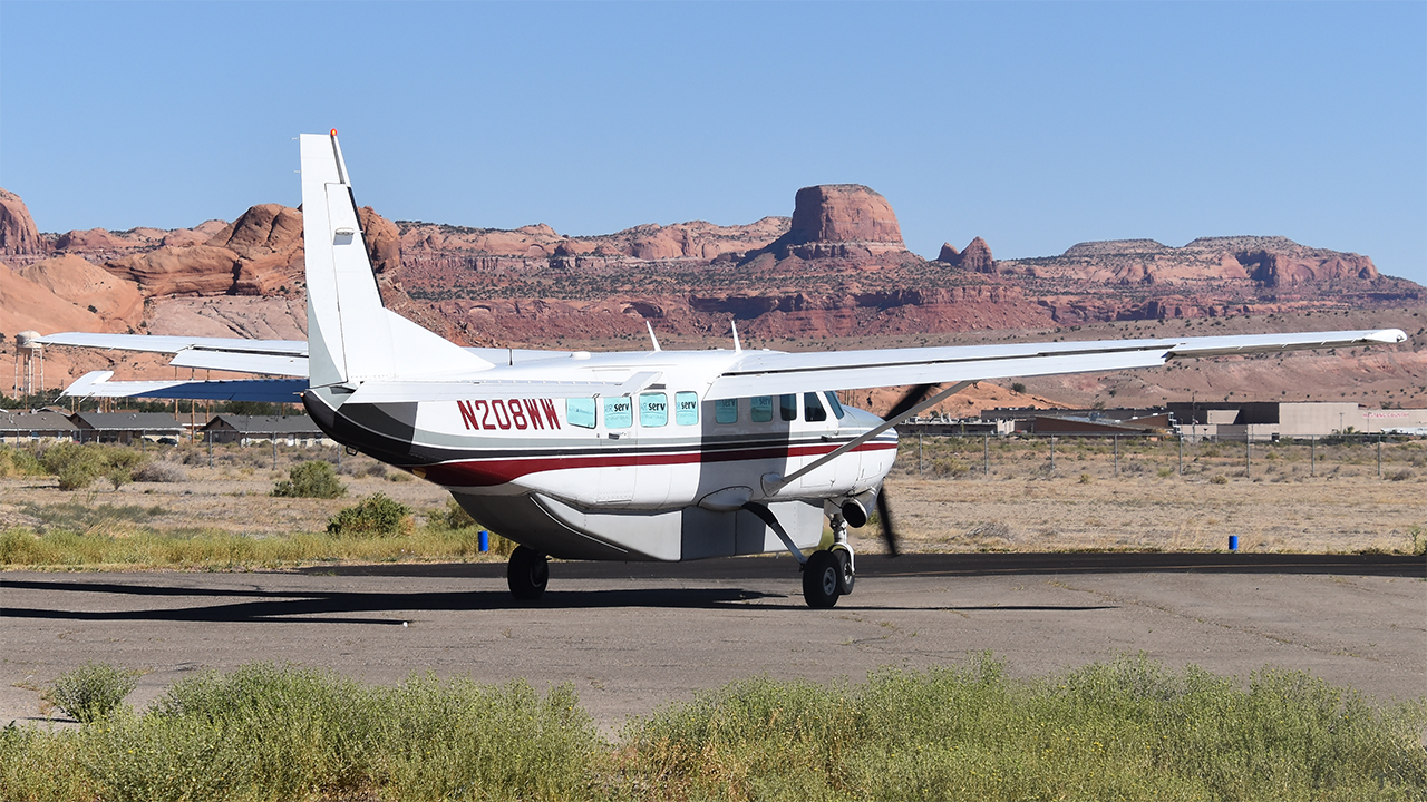 Full size: Westwind Aviation Cessna 208 Grand Caravan N208WW at Kayenta Airport