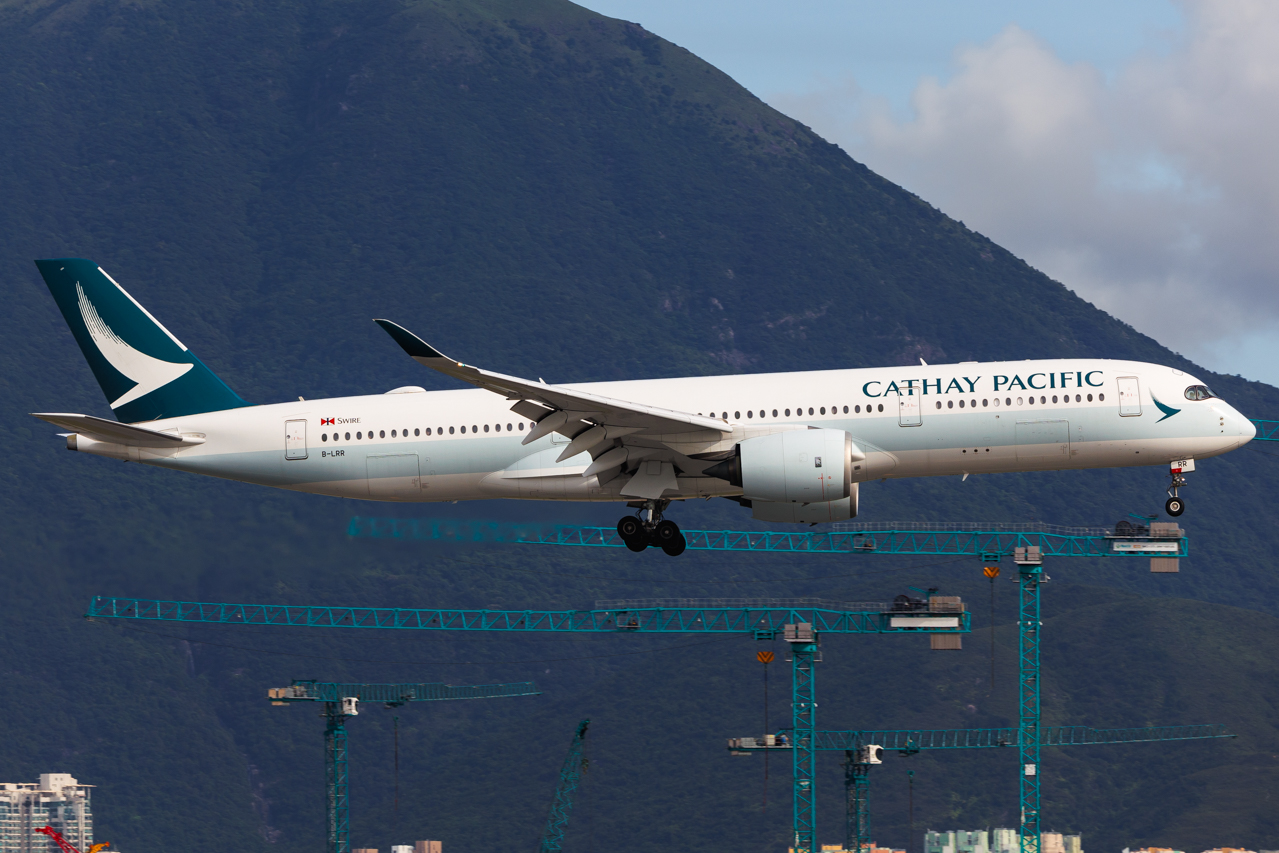 Full size: Cathay Pacific Airbus A350-900 B-LRR at Hong Kong International Airport