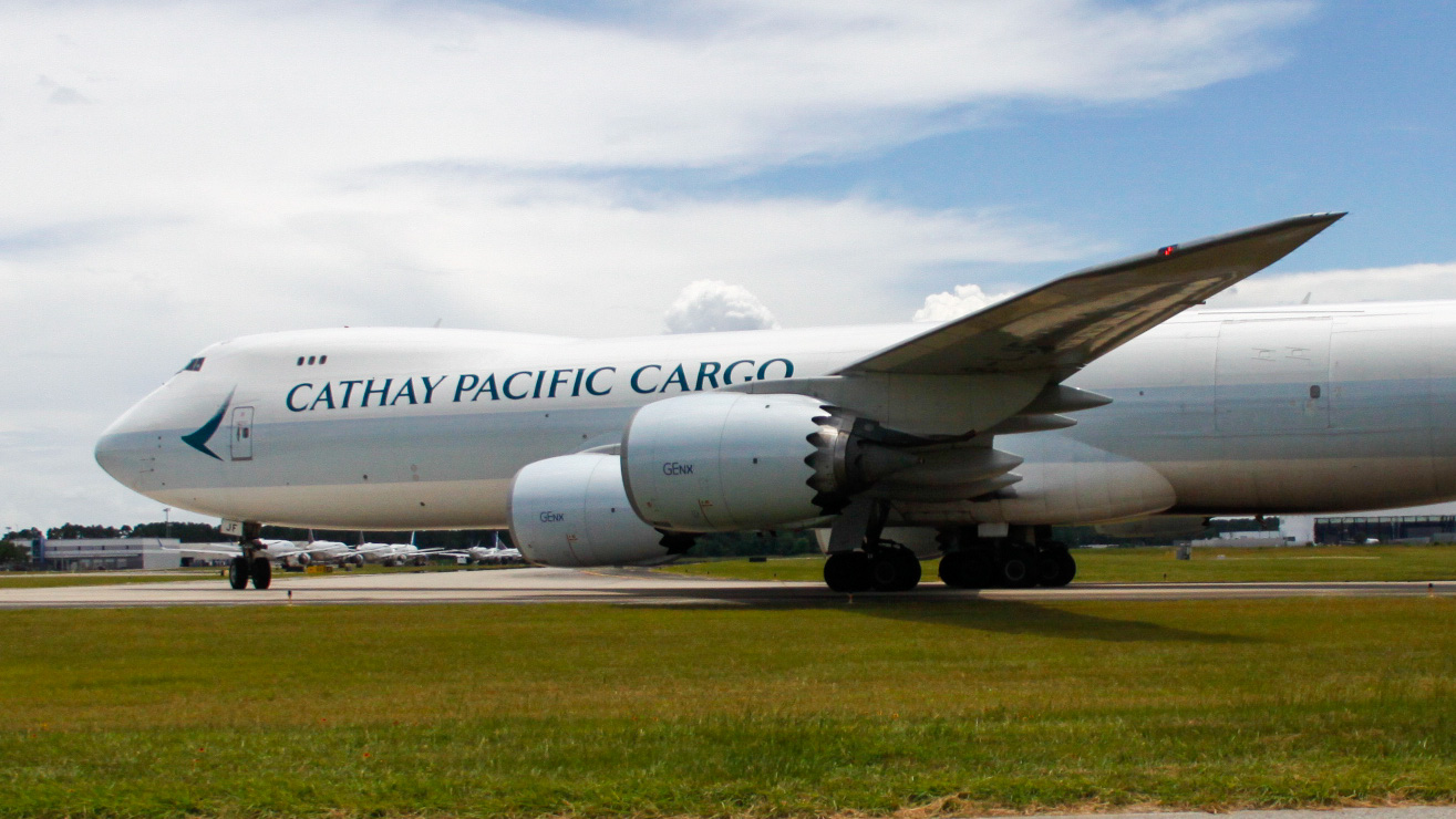 Full size: Cathay Pacific Cargo Boeing 747-8F B-LJF at Houston-George Bush Intercontinental Airport