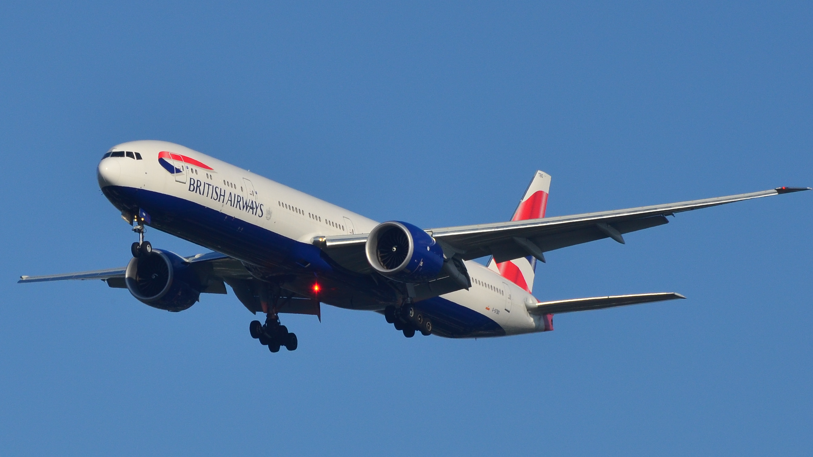 Full size: British Airways Boeing 777-300ER G-STBO at John F. Kennedy International Airport