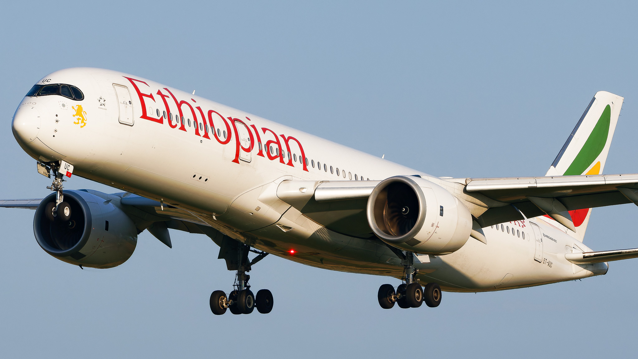 Full size: Ethiopian Airlines Airbus A350-900 ET-AUC at Zurich-Kloten Airport