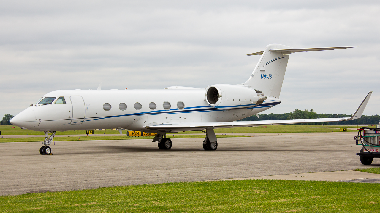 Full size: Oneida II LLC Gulfstream G450 N91JS at Springfield-Beckley Municipal Airport