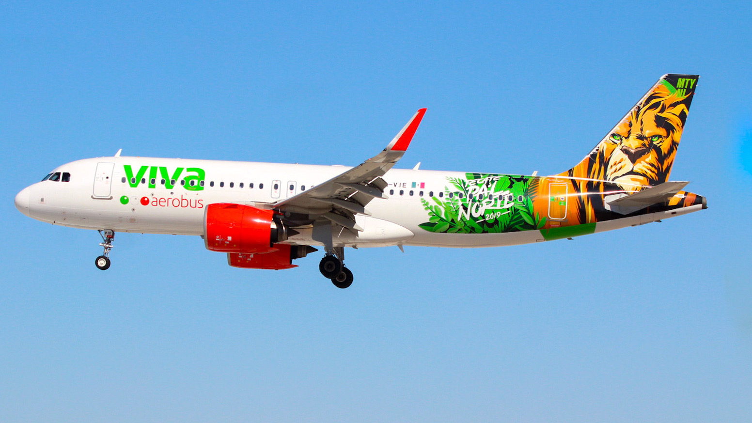 Full size: Viva Aerobus Airbus A320neo XA-VIE at Harry Reid International Airport