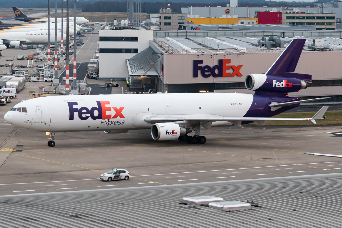 Full size: FedEx McDonnell Douglas MD-11F N574FE at Cologne Bonn Airport