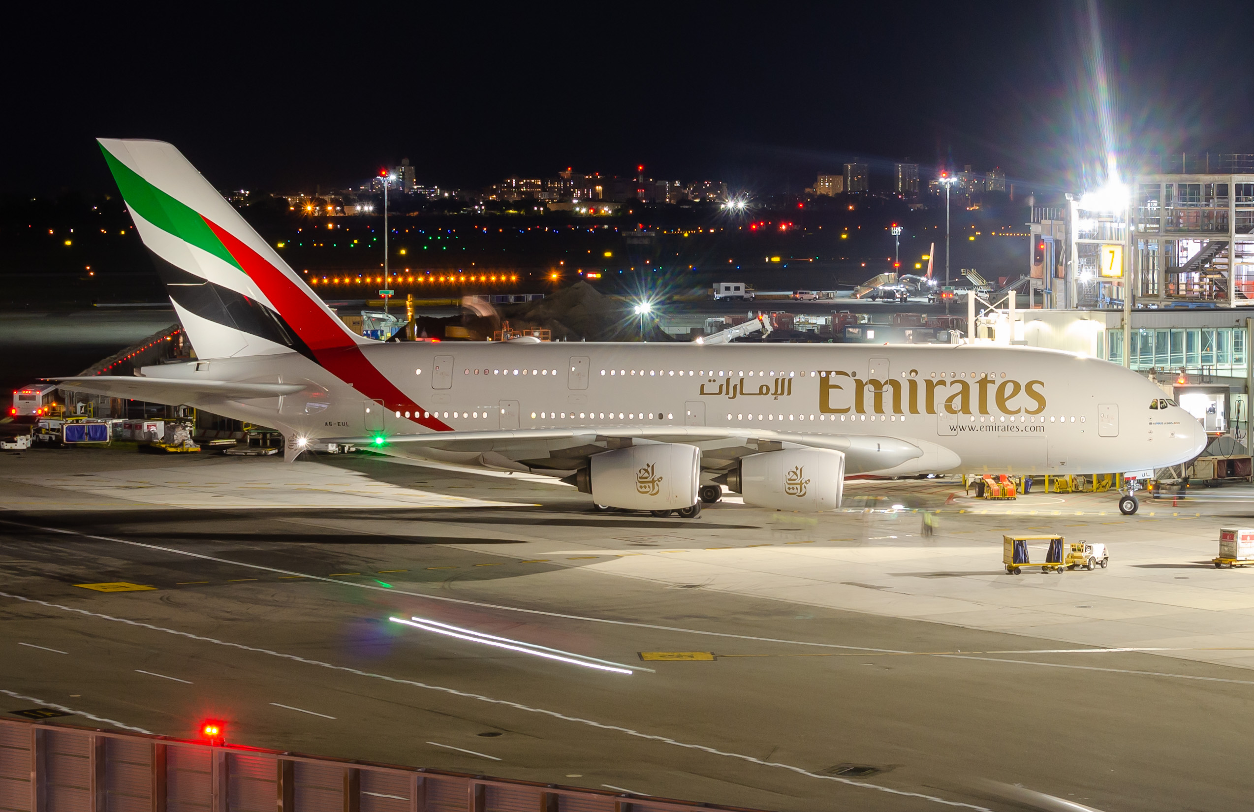 Full size: Emirates Airbus A380-800 A6-EUL at John F. Kennedy International Airport