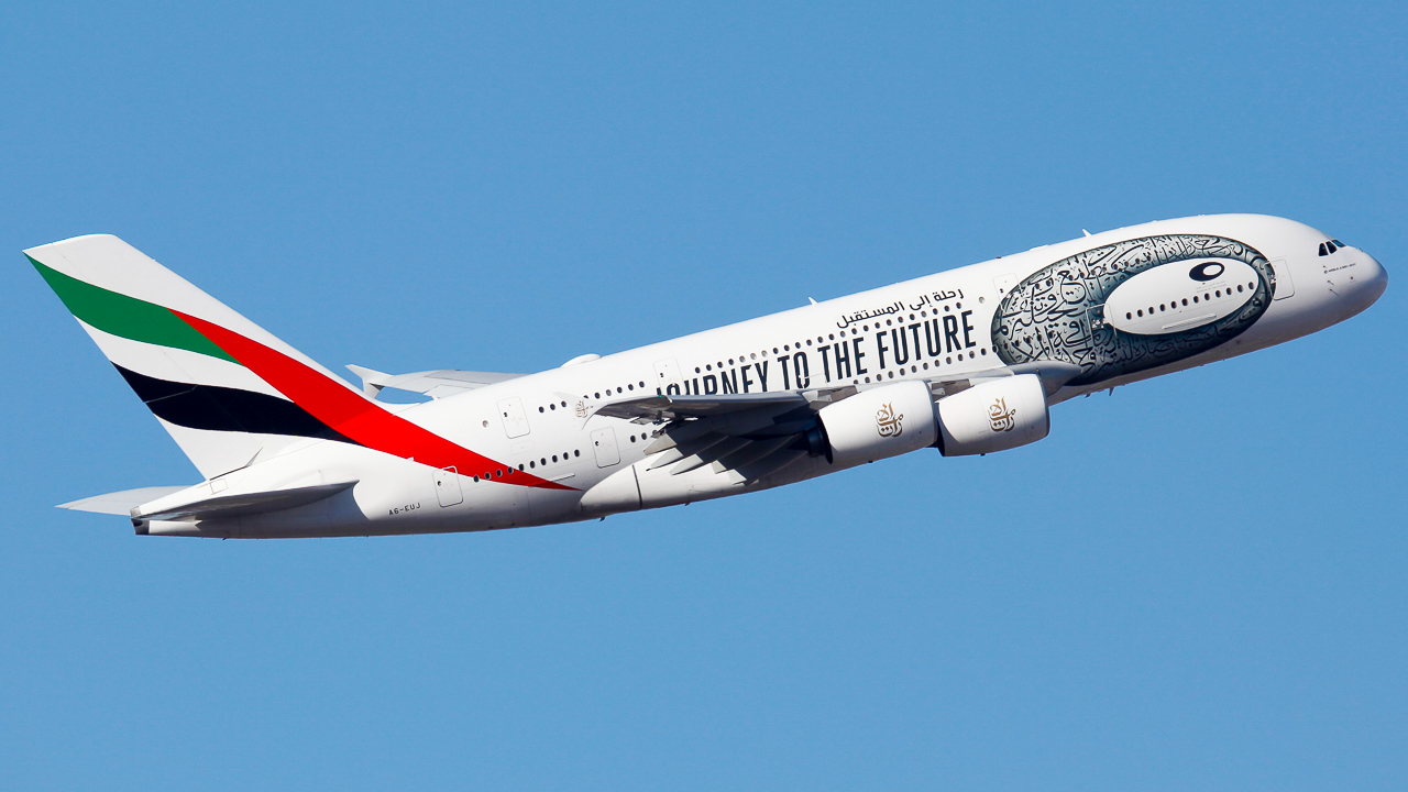 Full size: Emirates Airbus A380-800 A6-EUJ at John F. Kennedy International Airport