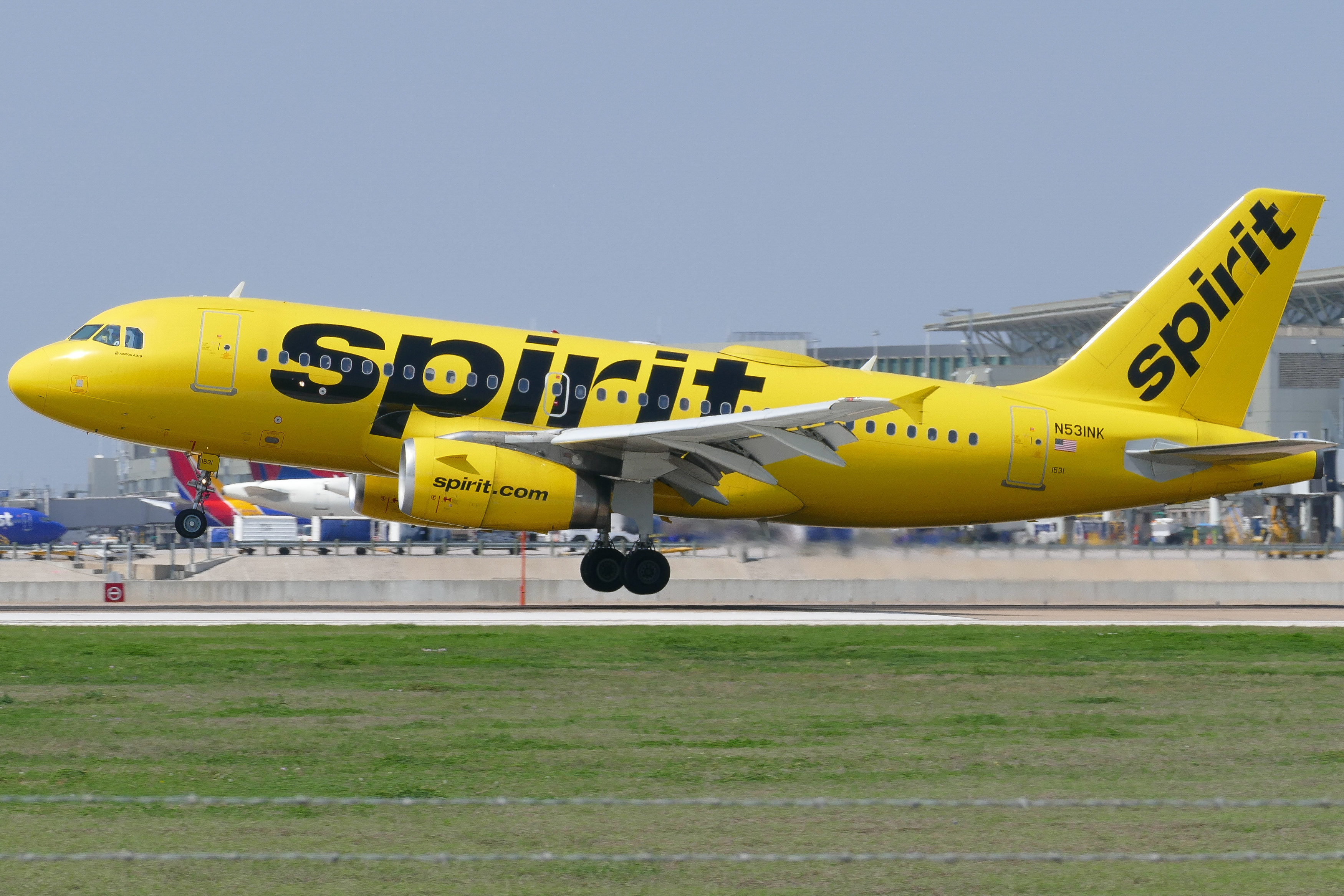 Full size: Spirit Airlines Airbus A319 N531NK at Austin-Bergstrom International Airport
