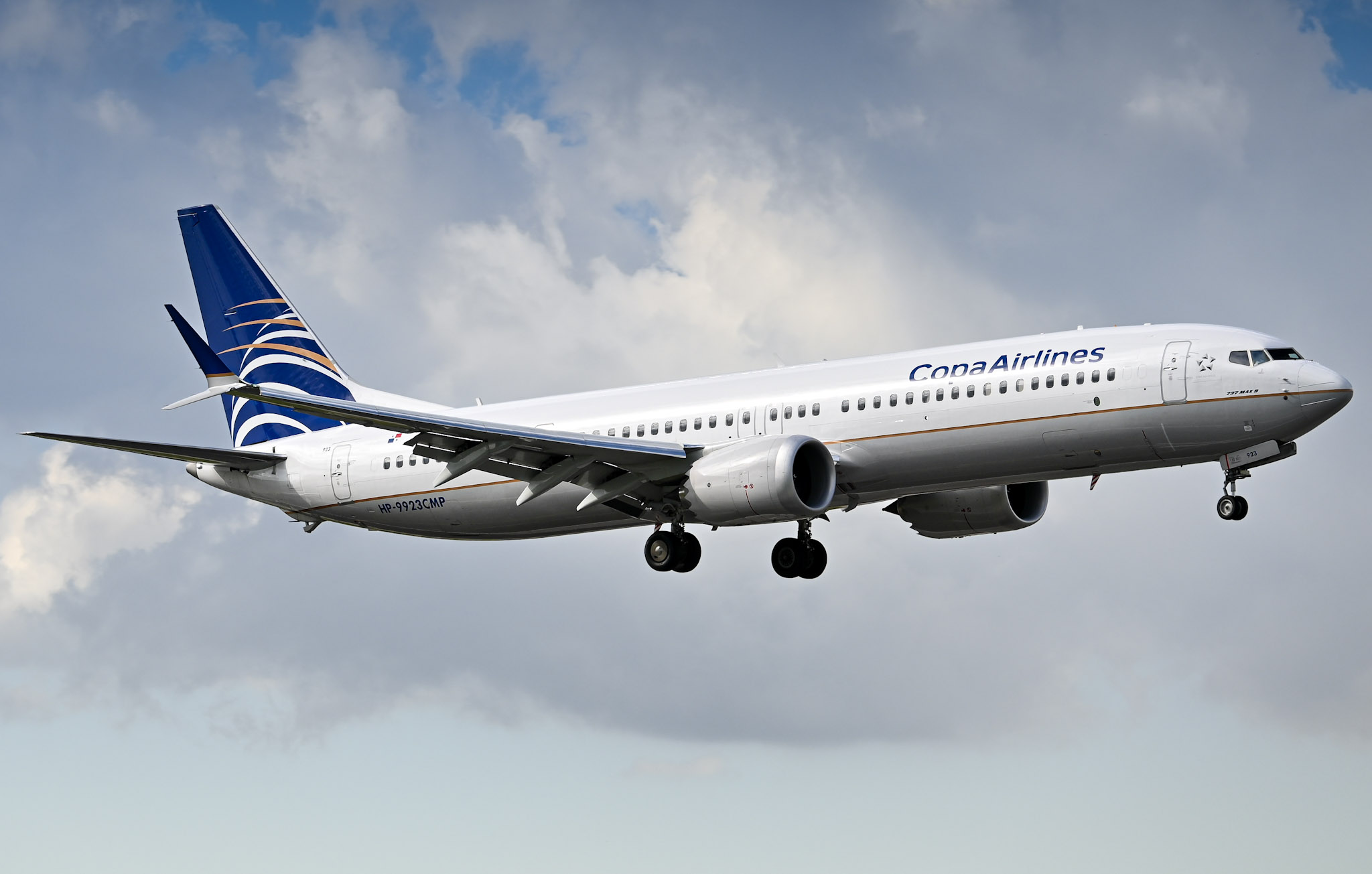 Full size: Copa Airlines Boeing 737 MAX 9 HP-9923CMP at Miami International Airport