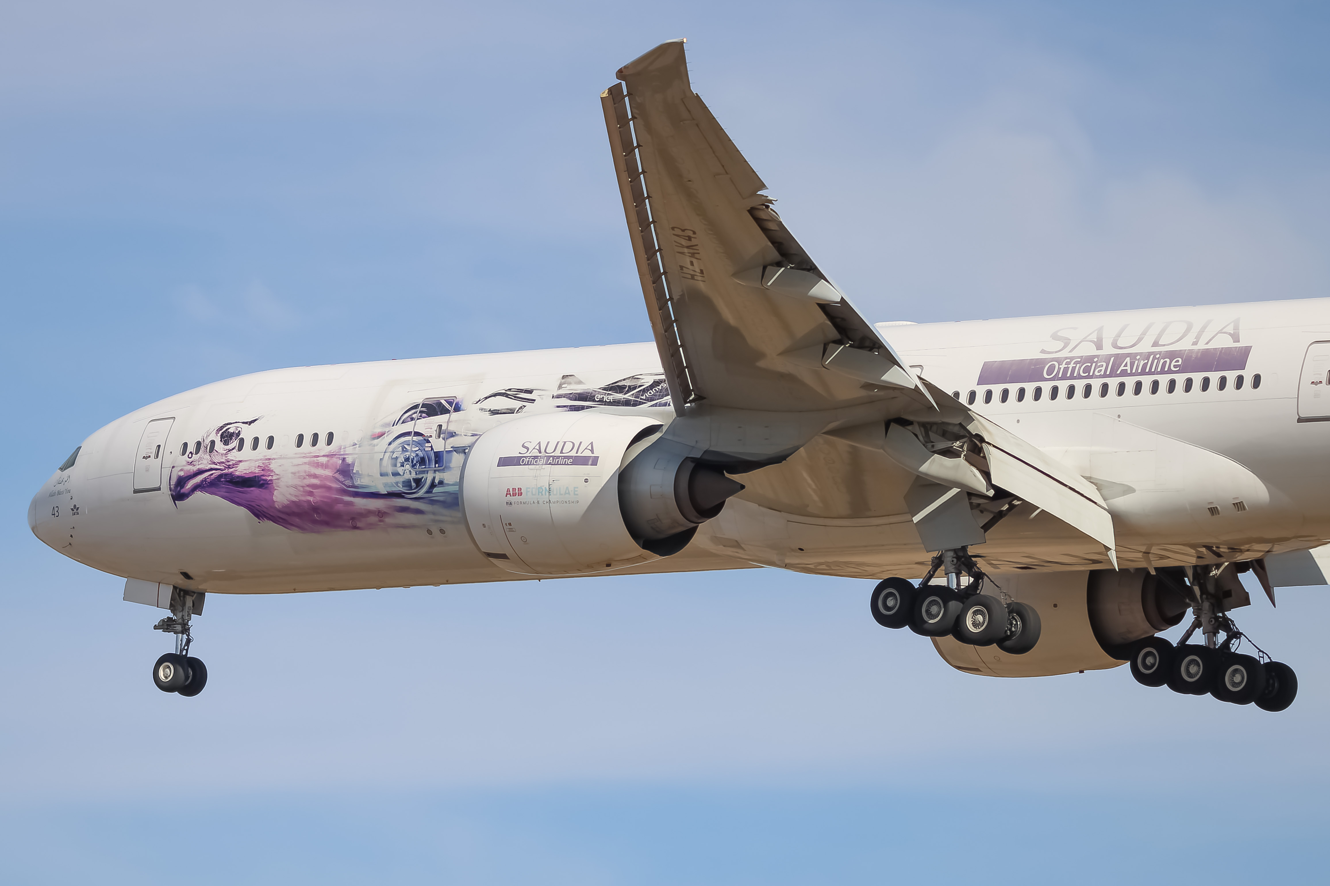 Full size: Saudia Boeing 777-300ER HZ-AK43 at Washington Dulles International Airport