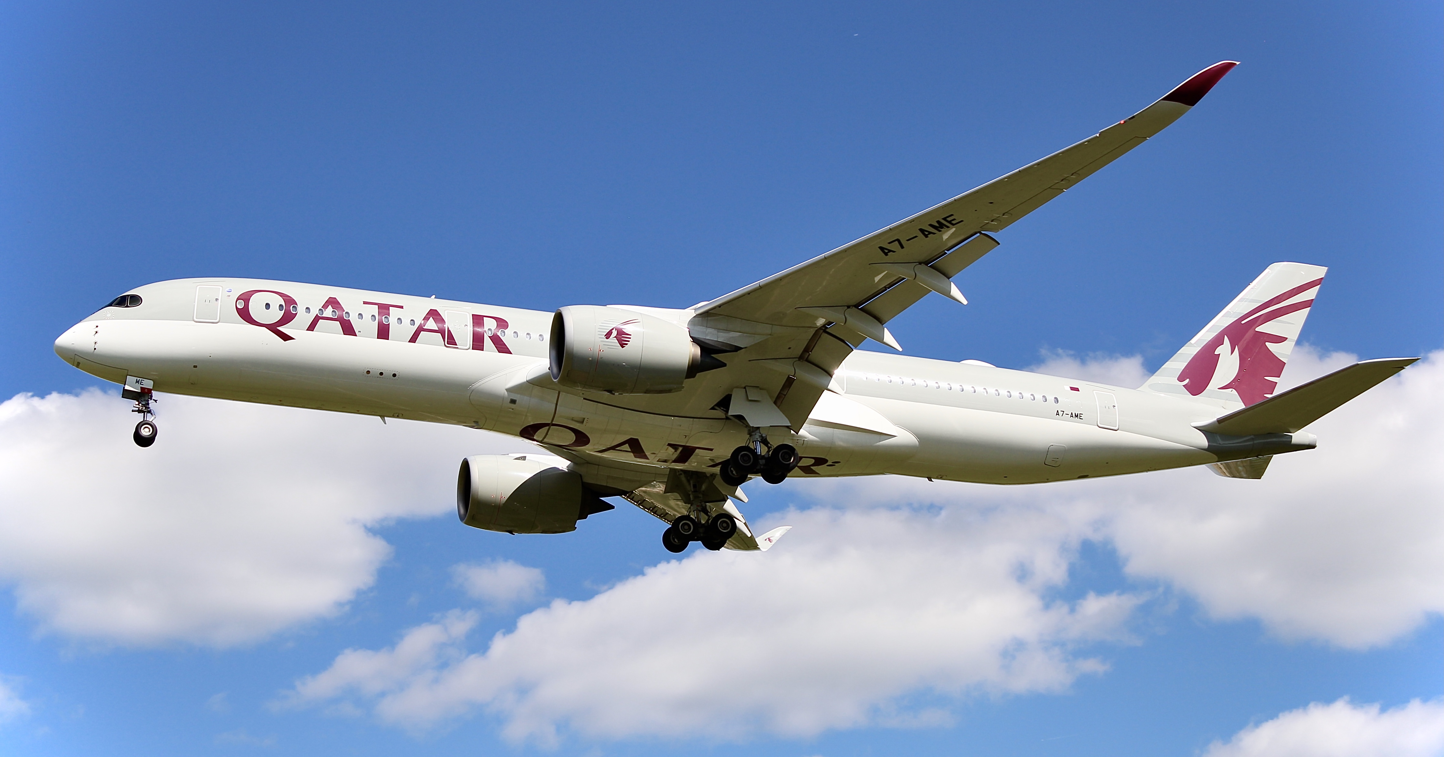 Full size: Qatar Airways Airbus A350-900 A7-AME at Washington Dulles International Airport