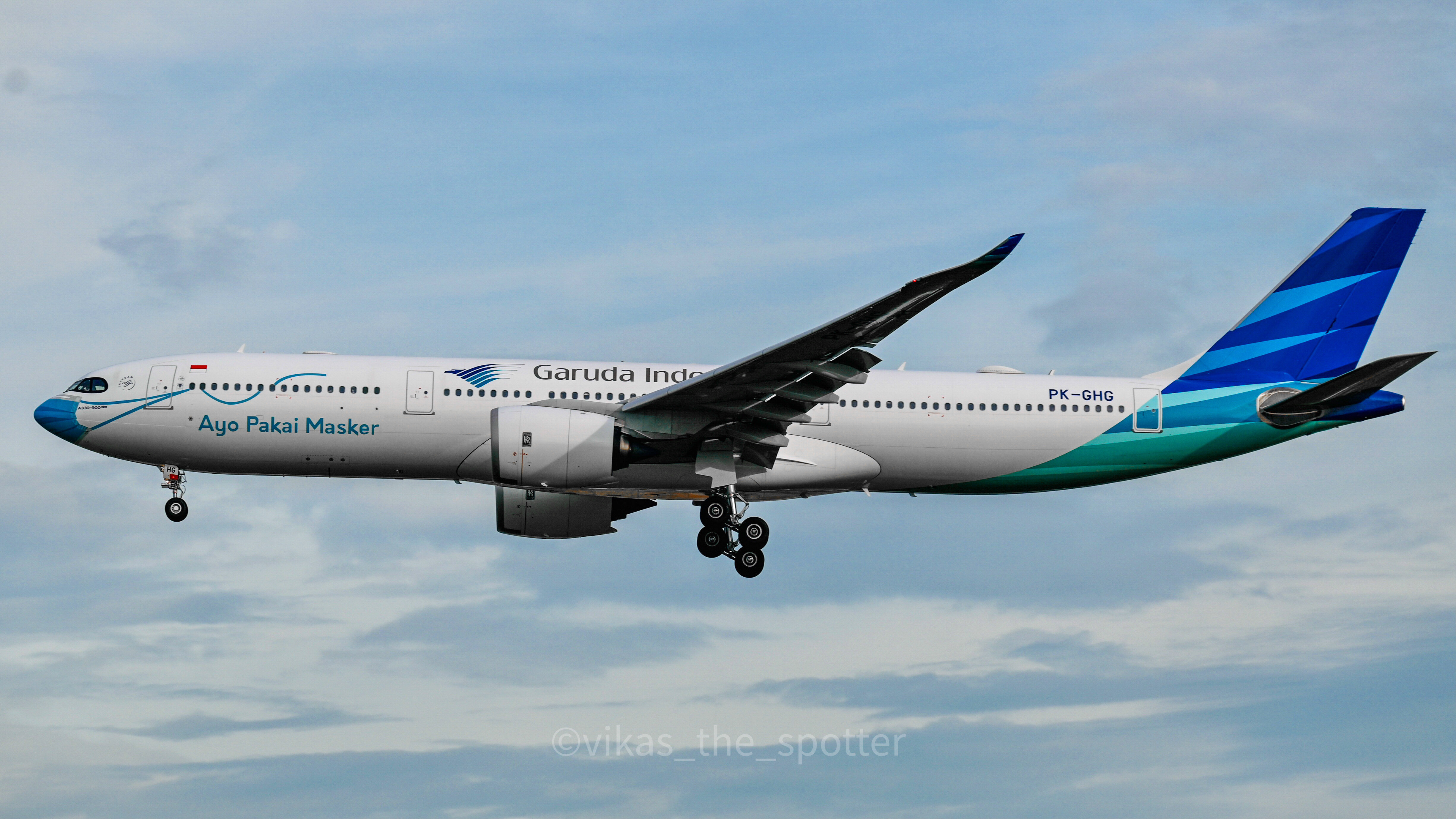 Full size: Garuda Indonesia Airbus A330-900 PK-GHG at Singapore-Changi Airport