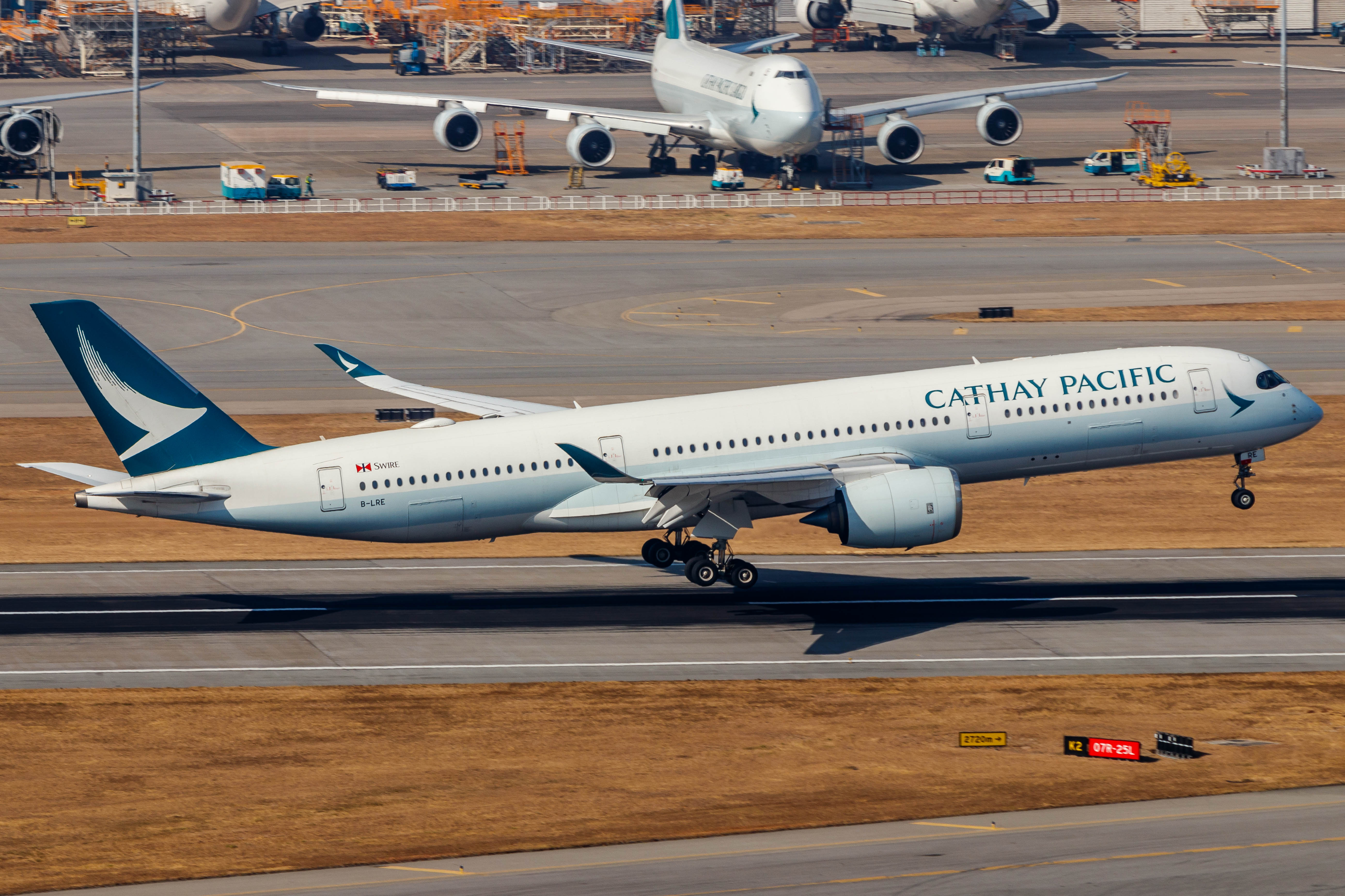 Full size: Cathay Pacific Airbus A350-900 B-LRE at Hong Kong International Airport