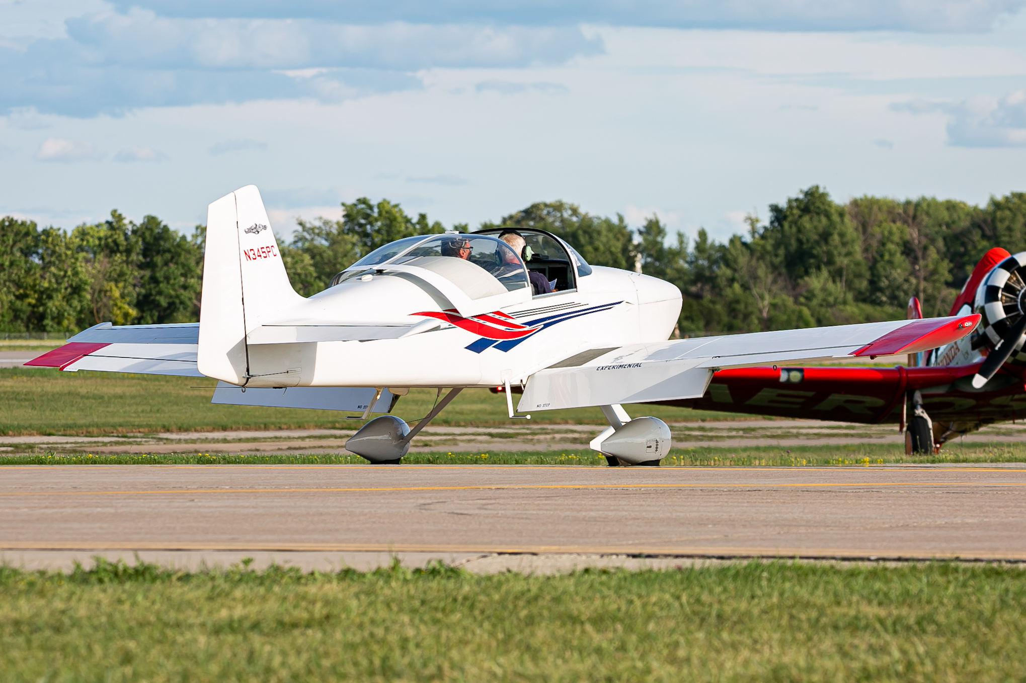 Full size: PRIVATE Vans RV-6A N345PC at Wittman Regional Airport