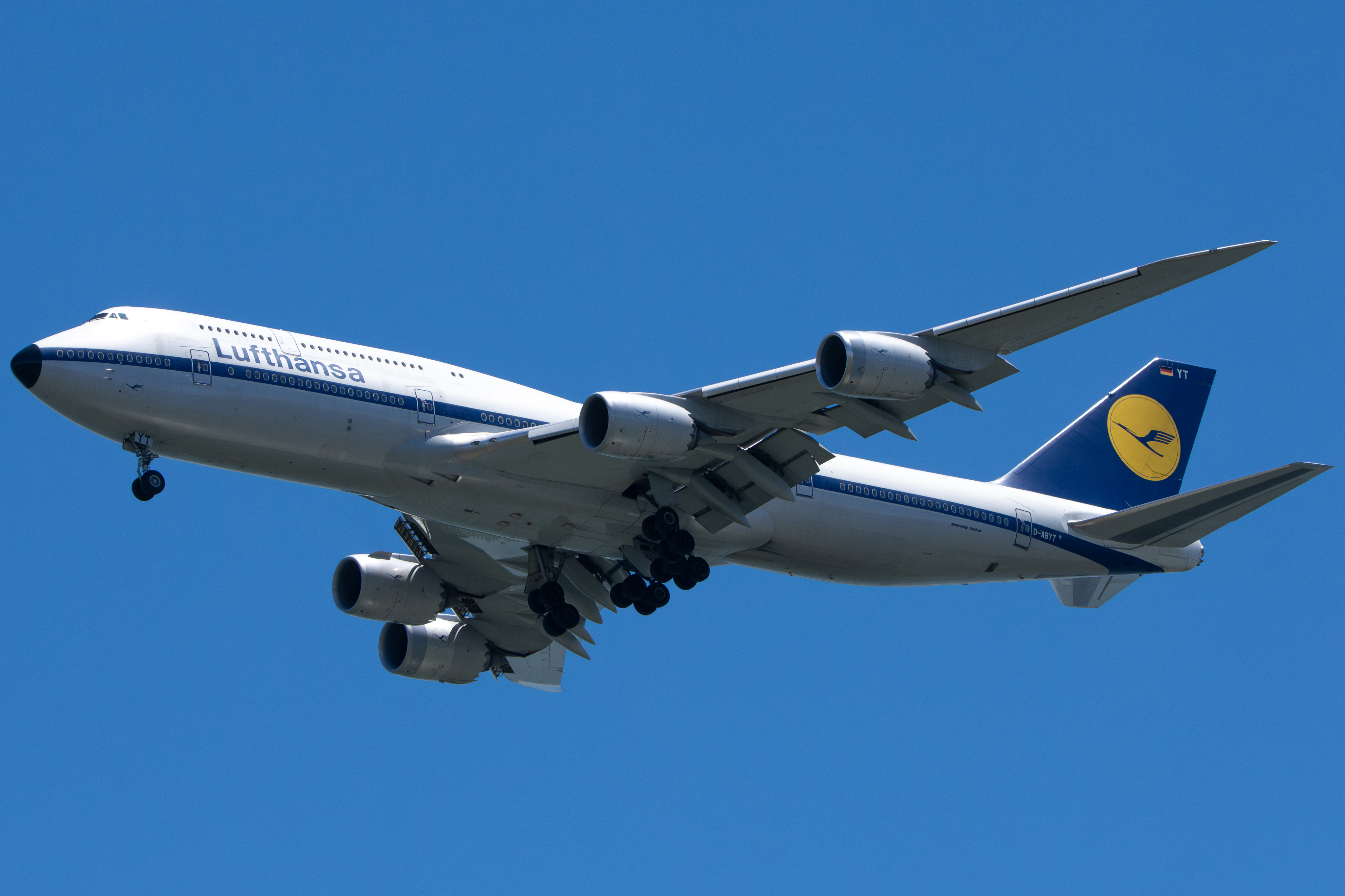 Full size: Lufthansa Boeing 747-8i D-ABYT at San Francisco International Airport