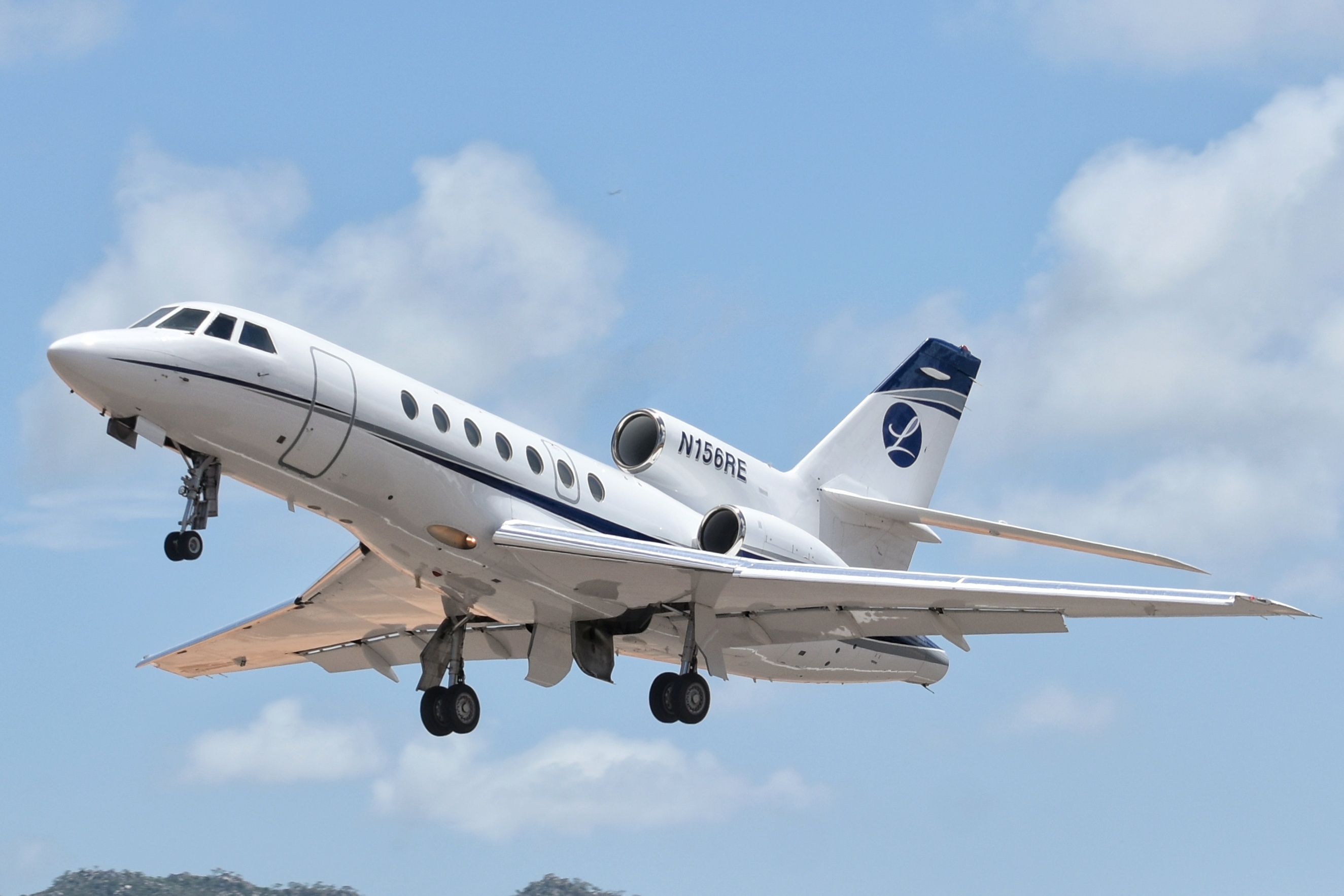Full size: PRIVATE Dassault Falcon 50 N156RE at Aeropuerto de Cabo San Lucas Internacional