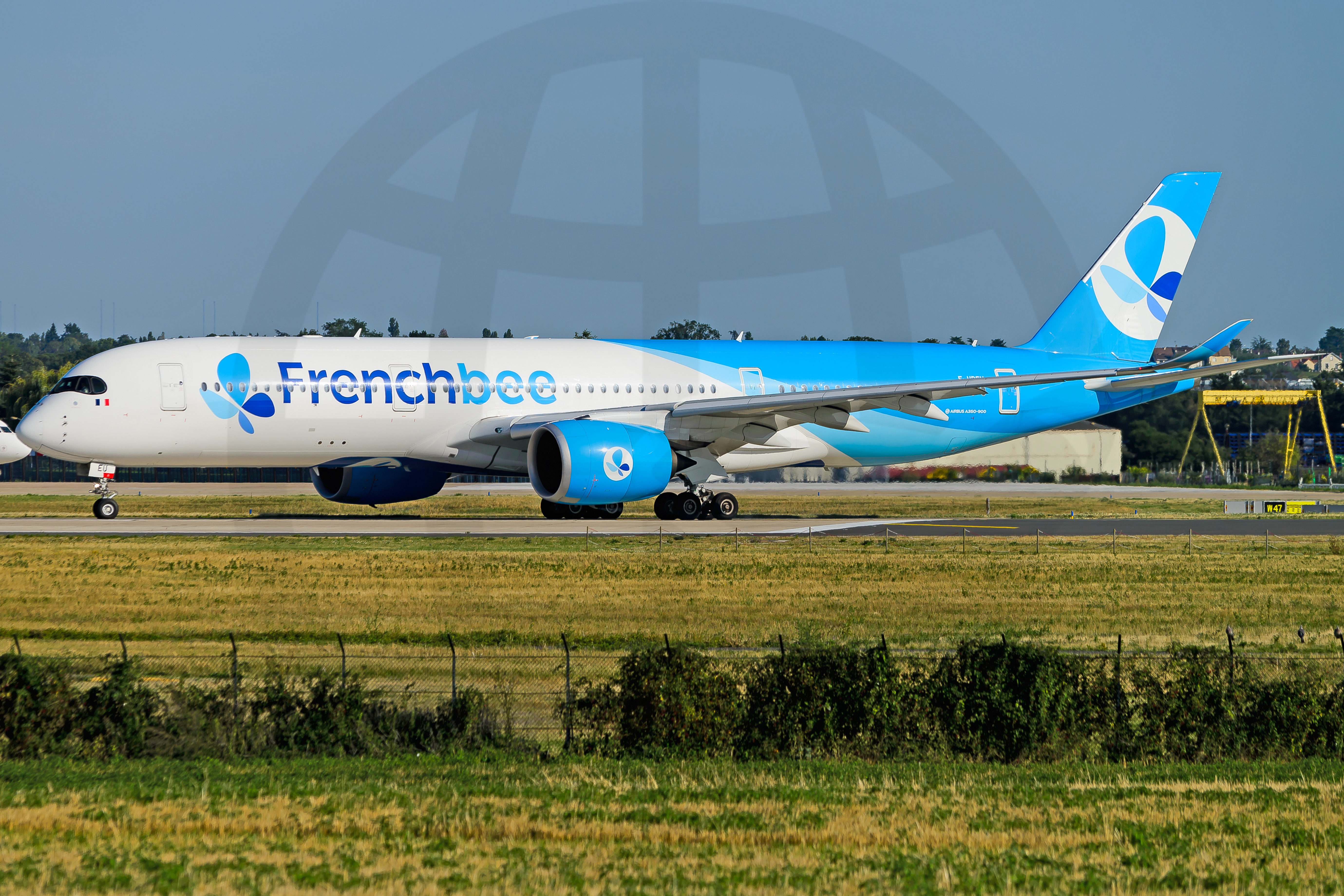 Full size: French Bee Airbus A350-900 F-HREU at Paris Orly Airport