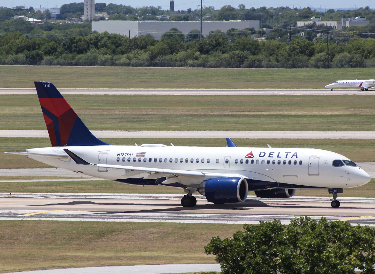 Full size: Delta Airlines Airbus A220-100 N127DU at Austin-Bergstrom International Airport