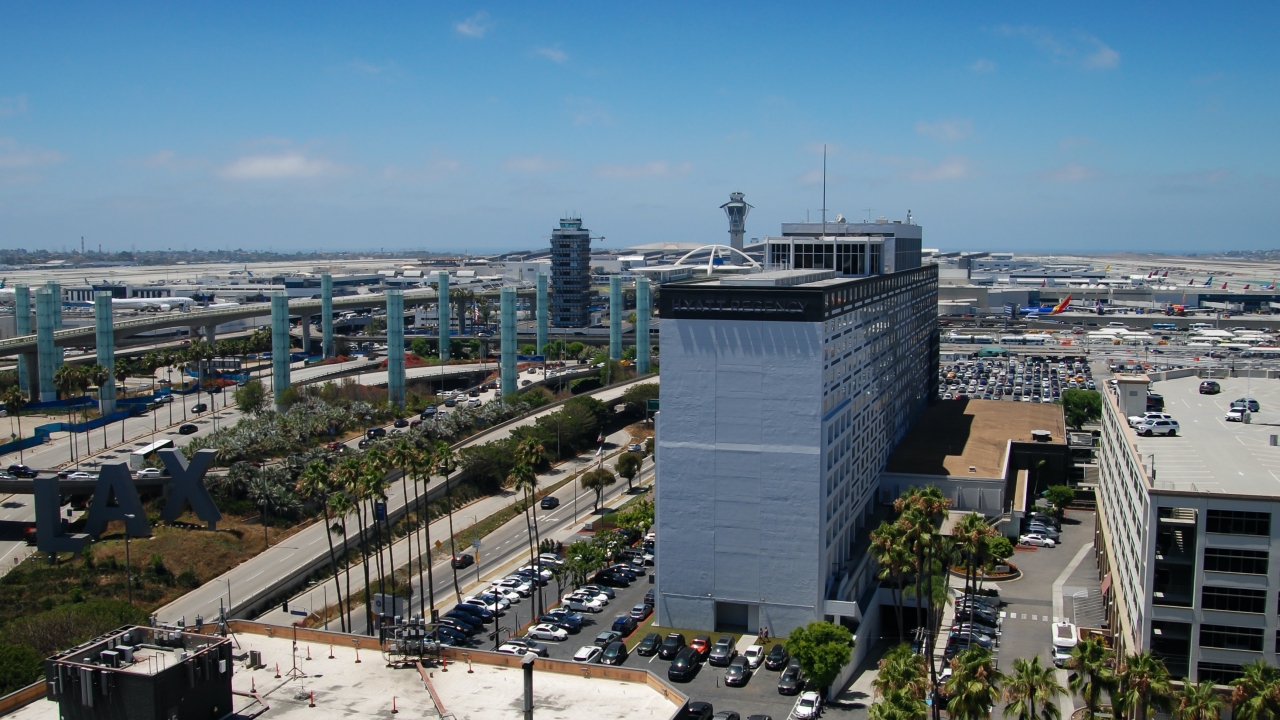 Full size: Airport Photo KLAX at Los Angeles International Airport