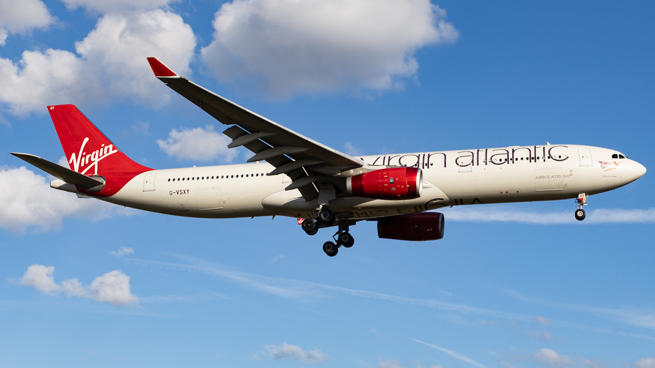 Full size: Virgin Atlantic Airbus A330-300 G-VSXY at Tampa International Airport
