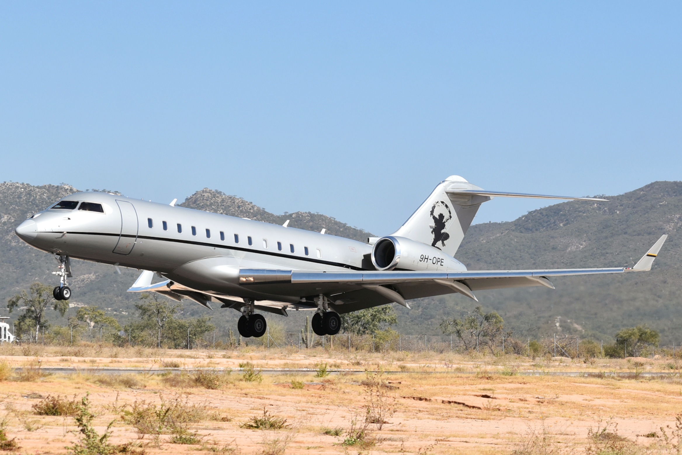 Full size: PRIVATE Bombardier Global Express 9H-OPE at Aeropuerto de Cabo San Lucas Internacional
