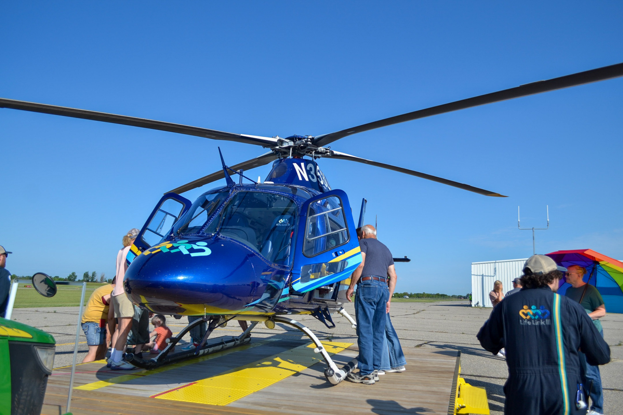 Full size: Life Link Leonardo AW119x koala N353LL at Detroit Lakes Airport