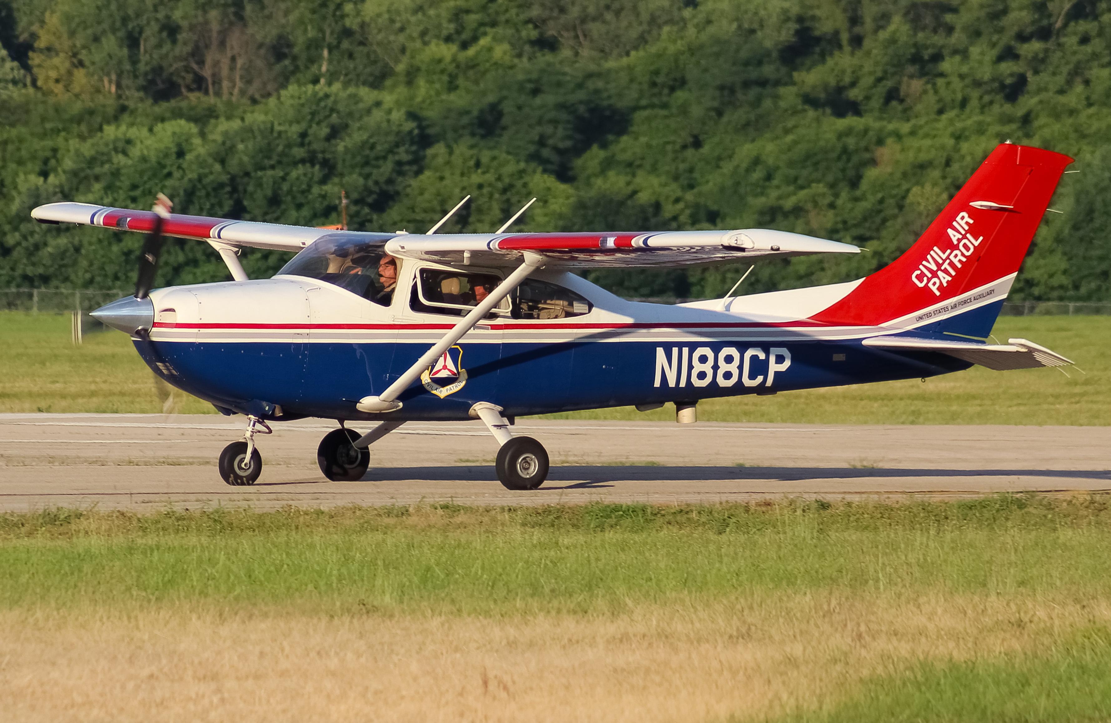 Full size: Civil Air Patrol Cessna 182 N188CP at Cincinnati Municipal Airport/Lunken Field