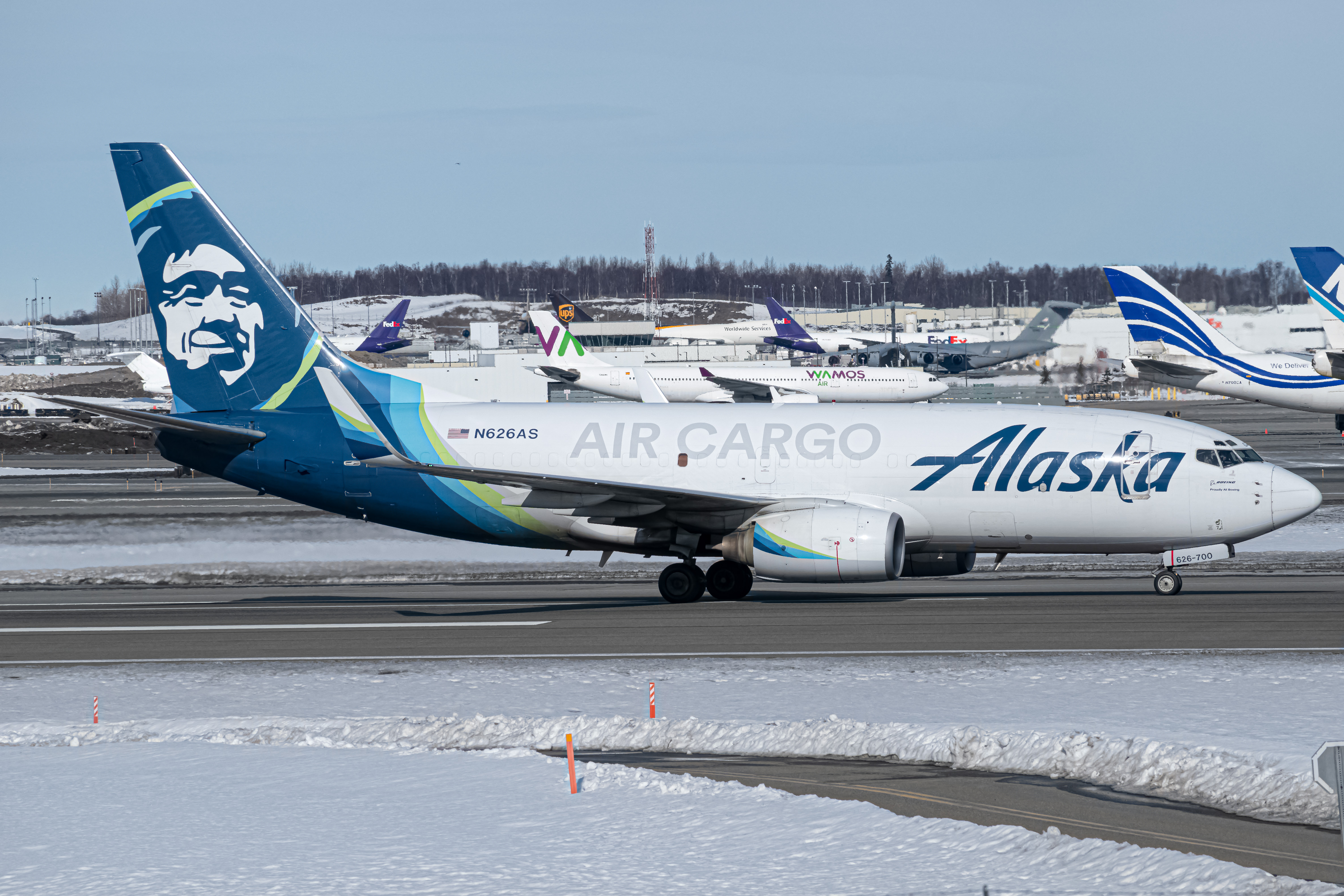 Full size: Alaska Air Cargo Boeing 737-700C N636AS at Anchorage Ted Stevens International Airport