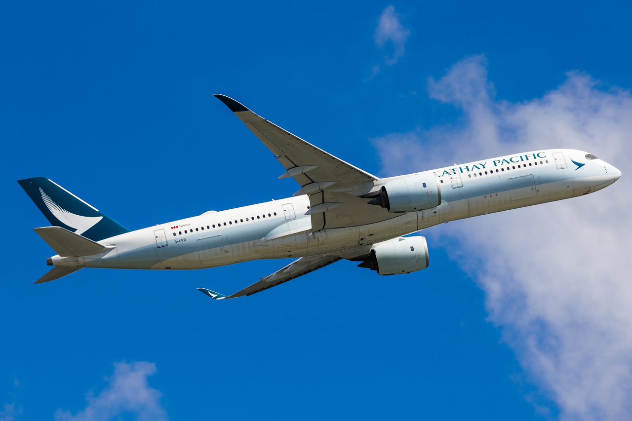 Full size: Cathay Pacific Airbus A350-900 B-LRB at Hong Kong International Airport