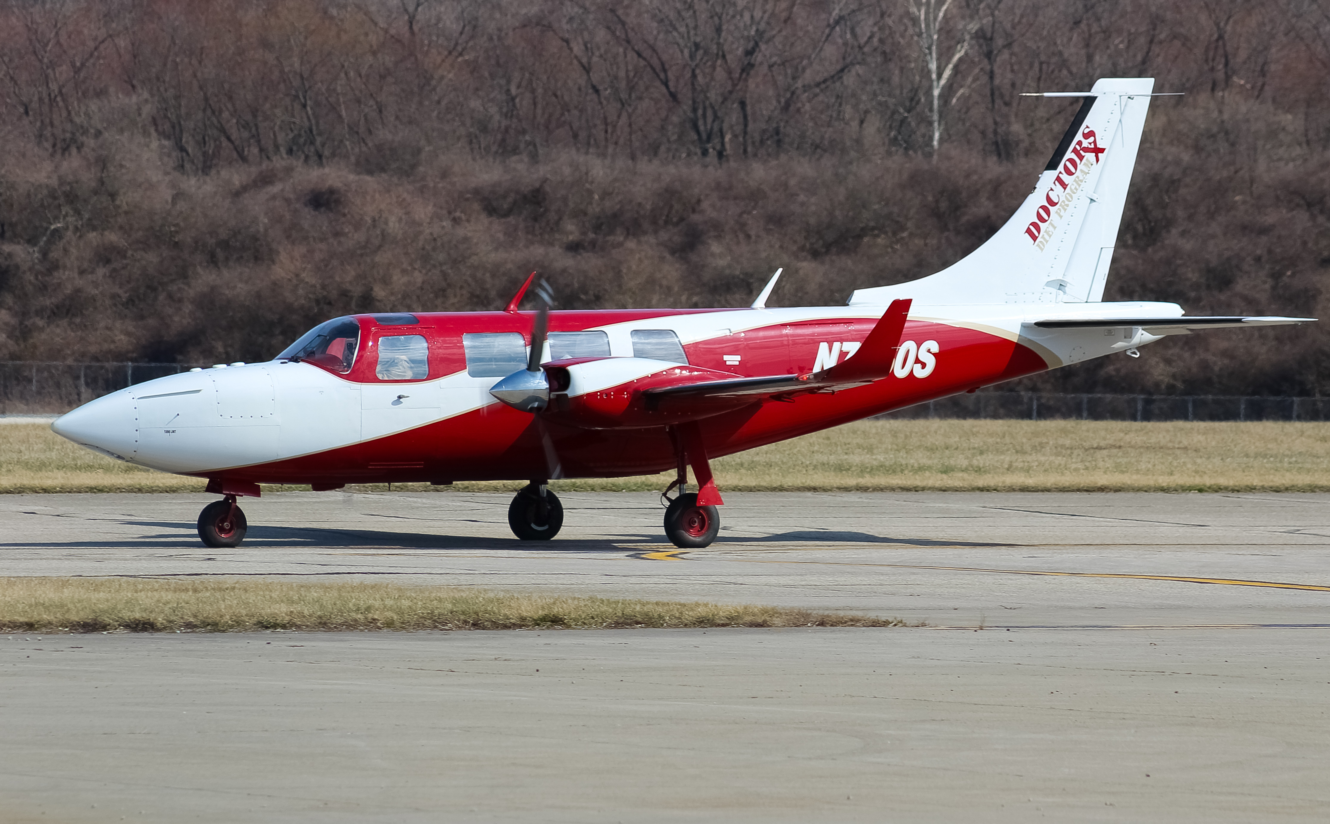 Full size: PRIVATE  Piper Aerostar 601P N7550S at Cincinnati Municipal Airport/Lunken Field
