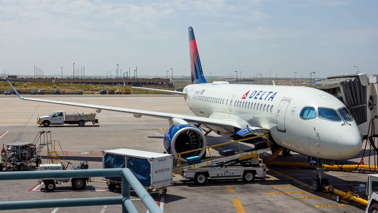 Full size: Delta Airlines Airbus A220-100 N108DQ at Denver International Airport