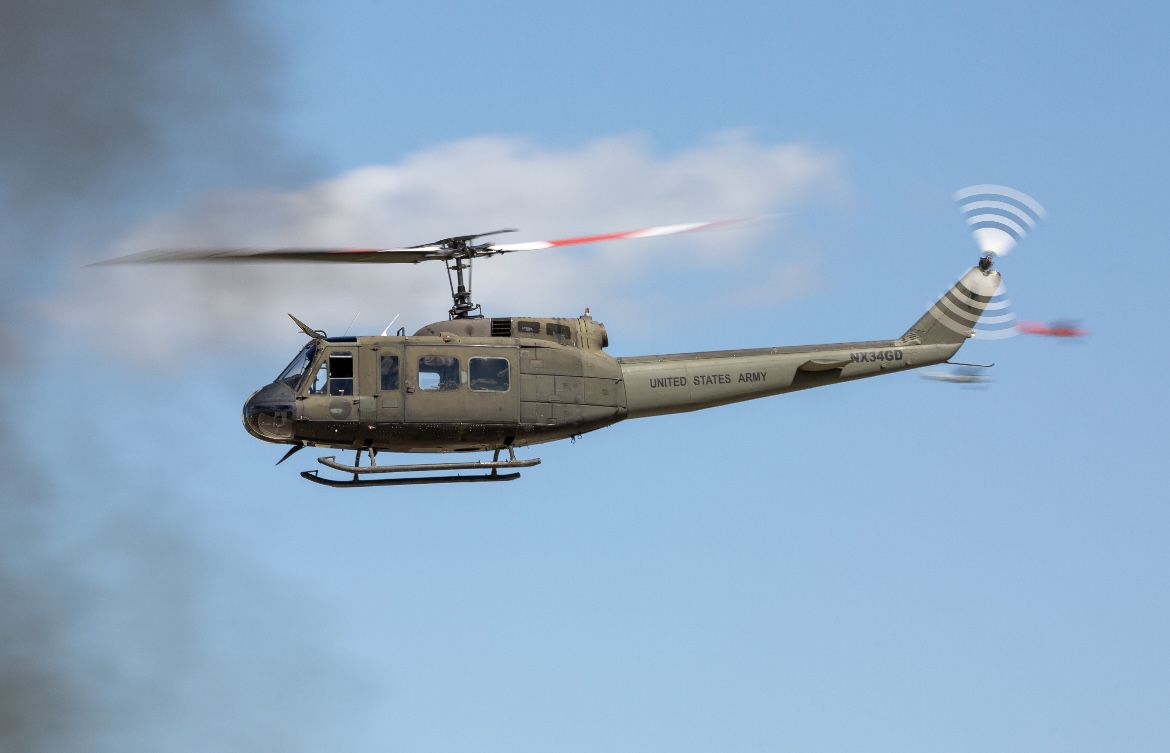 Full size: PRIVATE Bell UH-1 Huey/Iroquois  NX34GD at Wittman Regional Airport