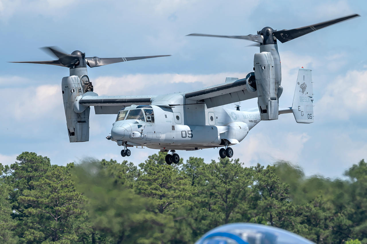 Full size: USMC - United States Marine Corp Bell Boeing MV-22B Osprey 168293 at Sirnak Airport