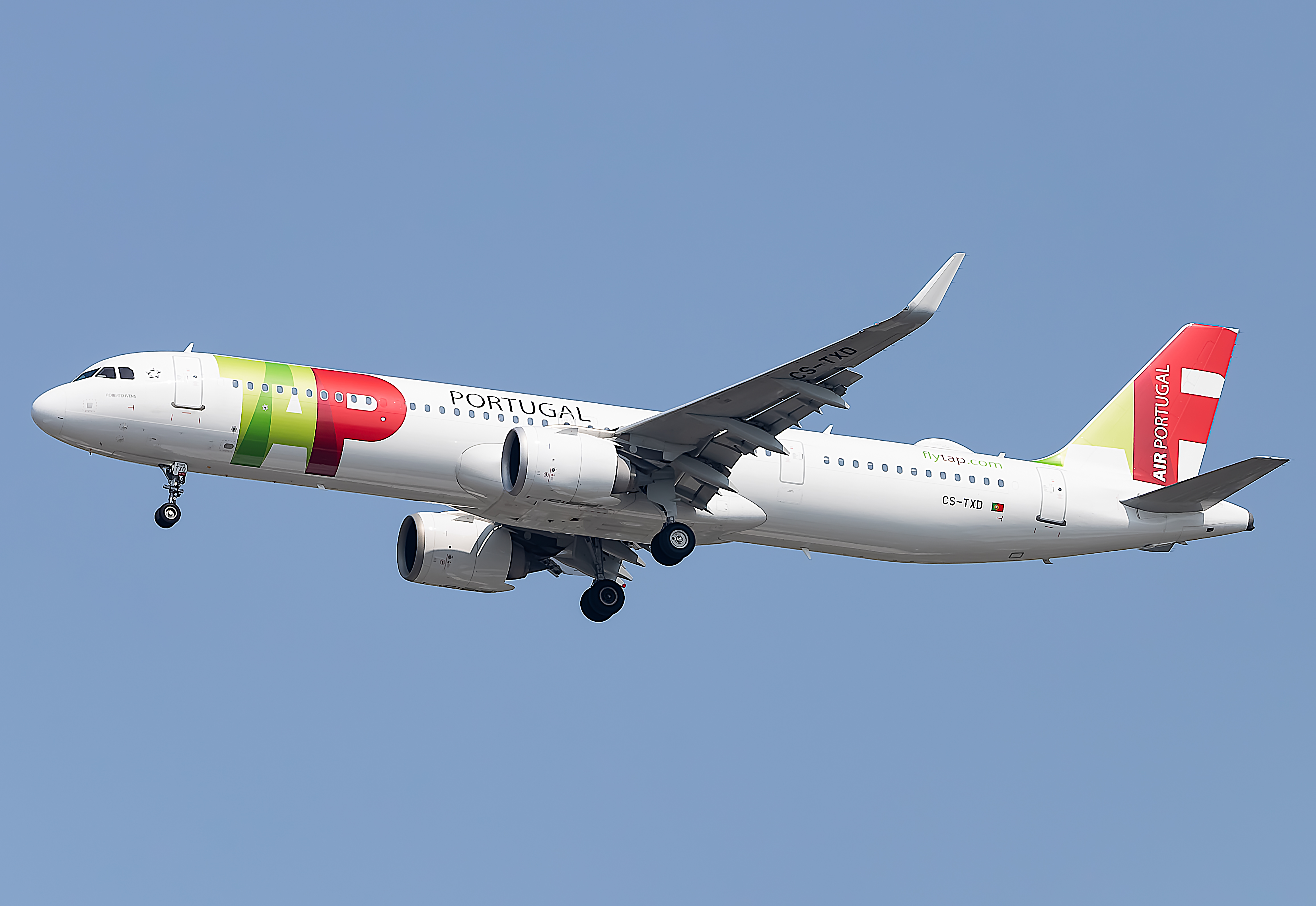 Full size: TAP Air Portugal Airbus A321NEO CS-TXD at Washington Dulles International Airport