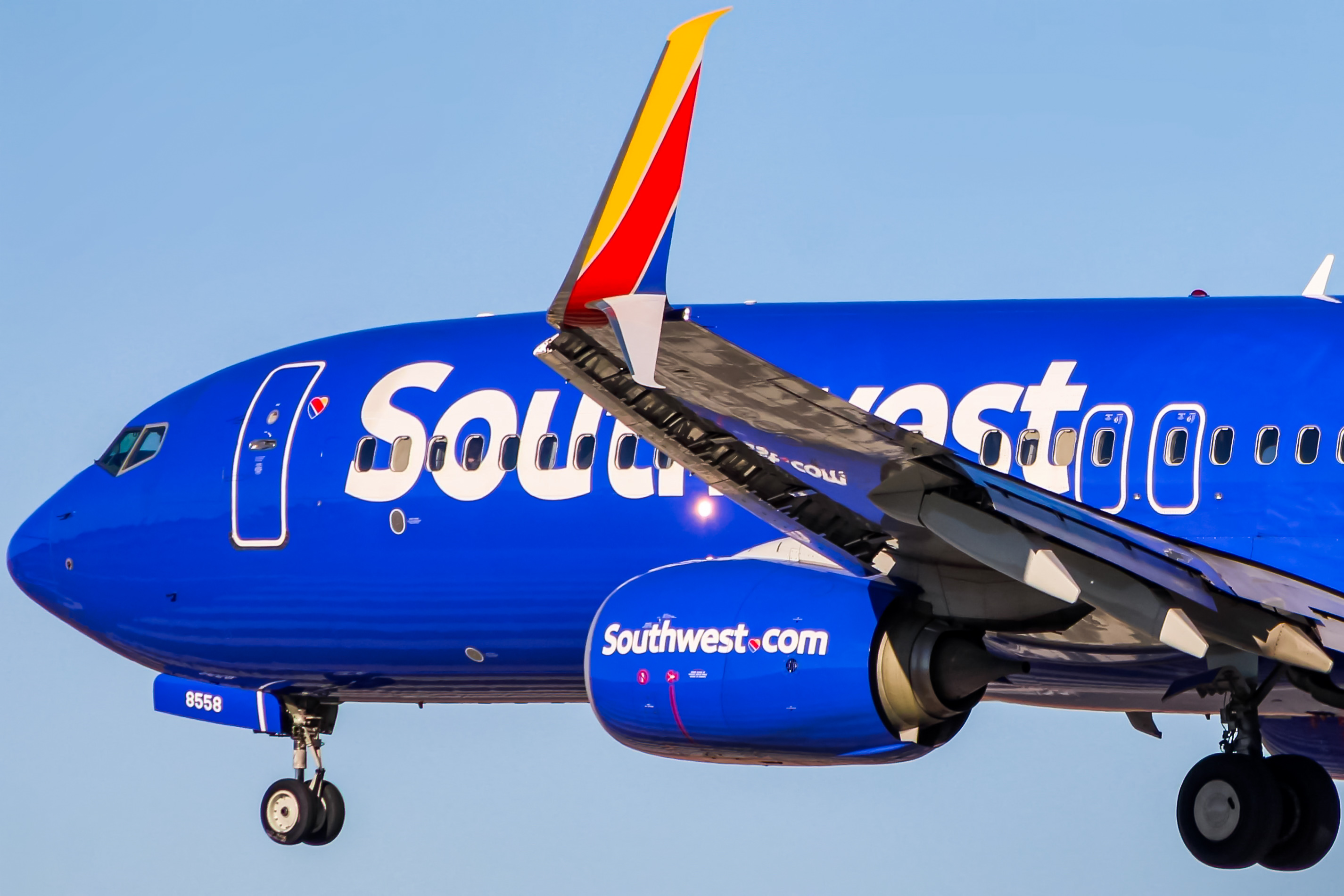 Full size: Southwest Airlines Boeing 737-800 N8558Z at Baltimore/Washington International Thurgood Marshall Airport