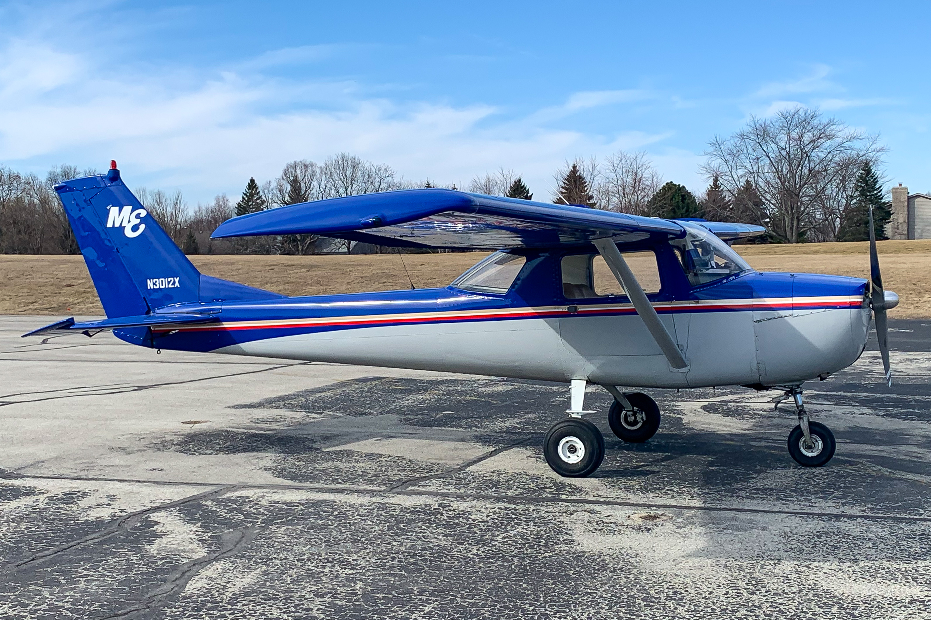 Full size: PRIVATE Cessna 150 N3012X at Racine Batten International Airport