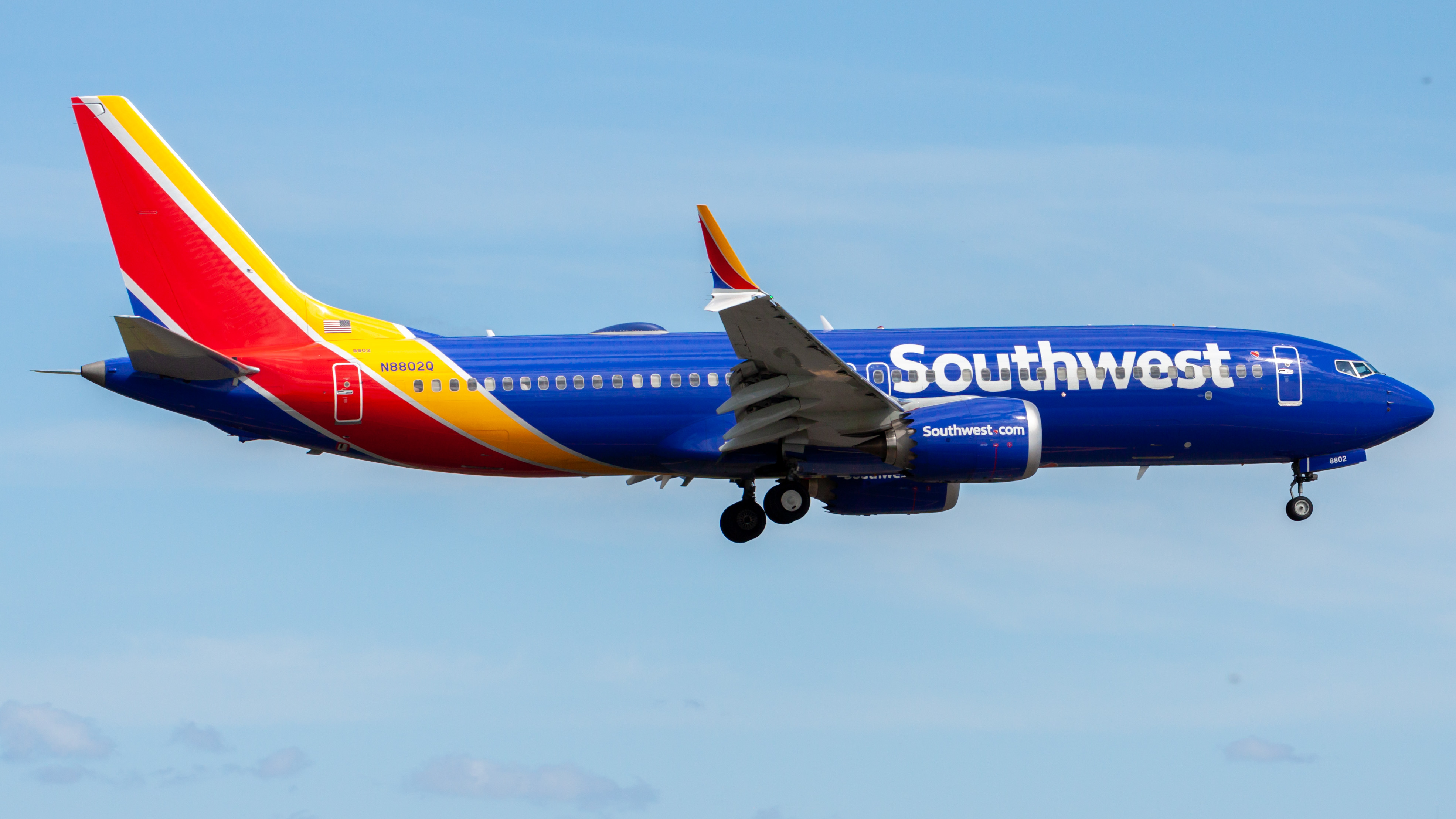 Full size: Southwest Airlines Boeing 737 MAX 8 N8802Q at Orlando International Airport