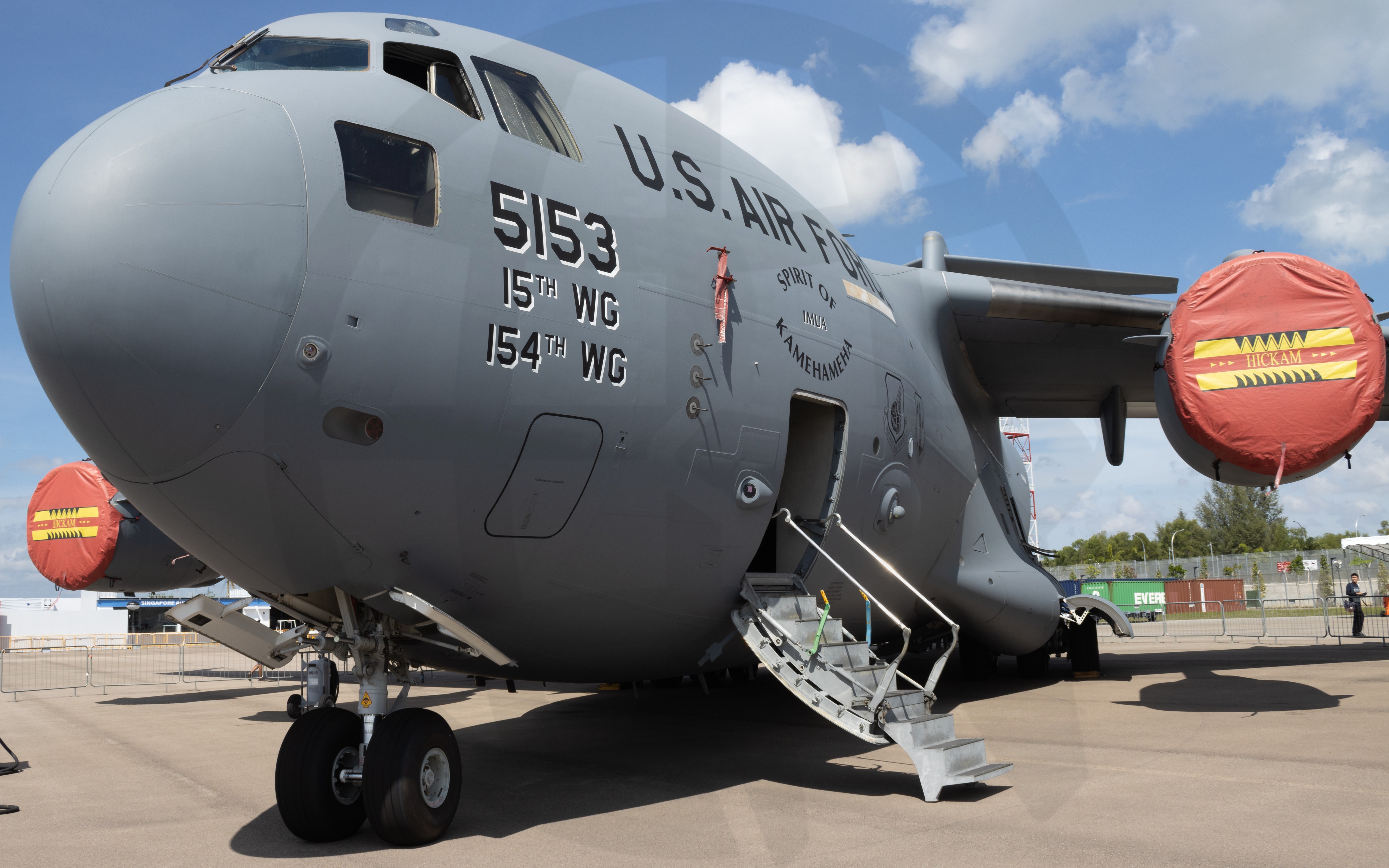 Full size: United States Air Force Boeing C-17 Globemaster III 05-5153 at Singapore-Changi Airport
