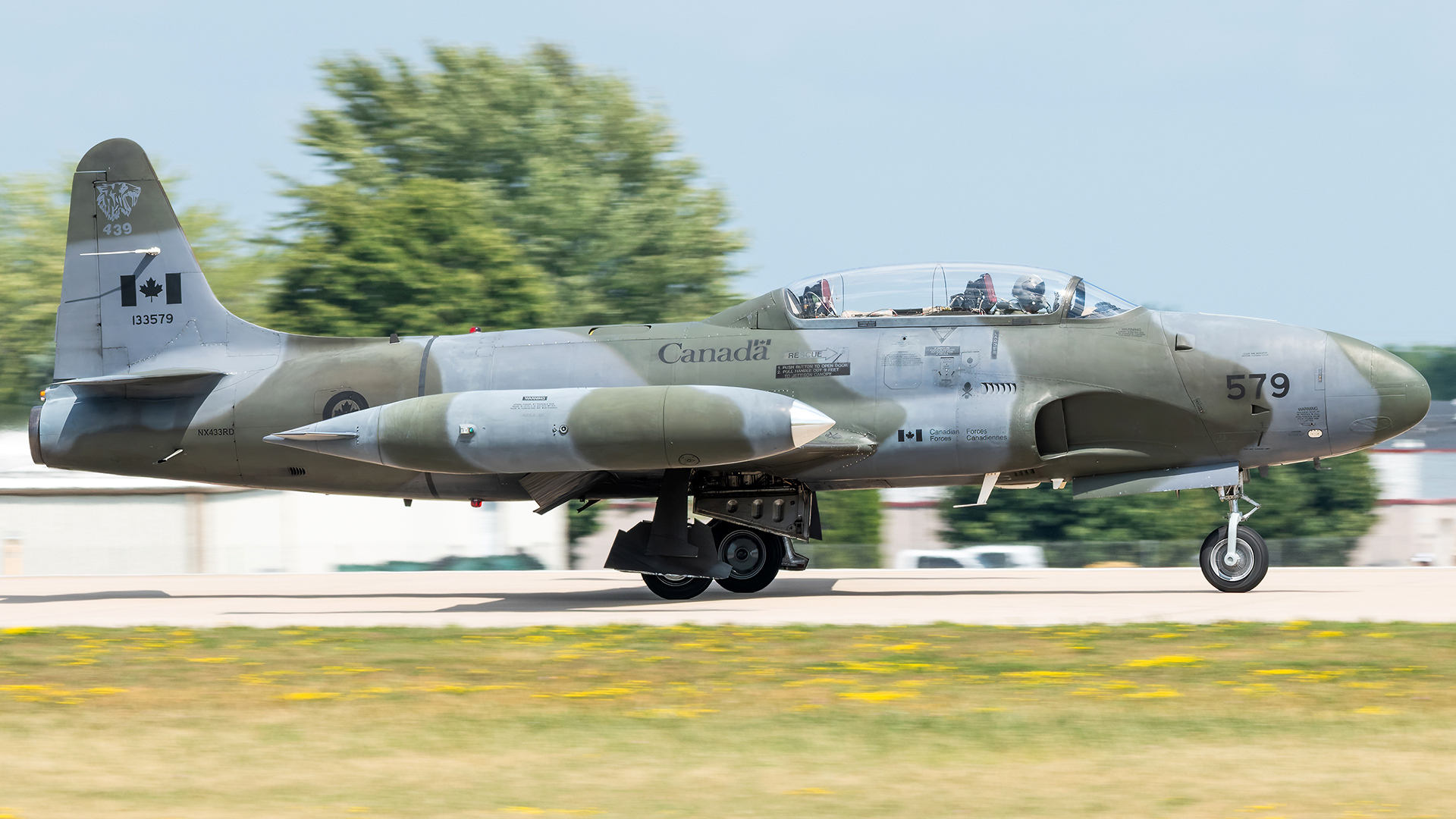 Full size: PRIVATE Canadair CT-133 NX433RD at Wittman Regional Airport