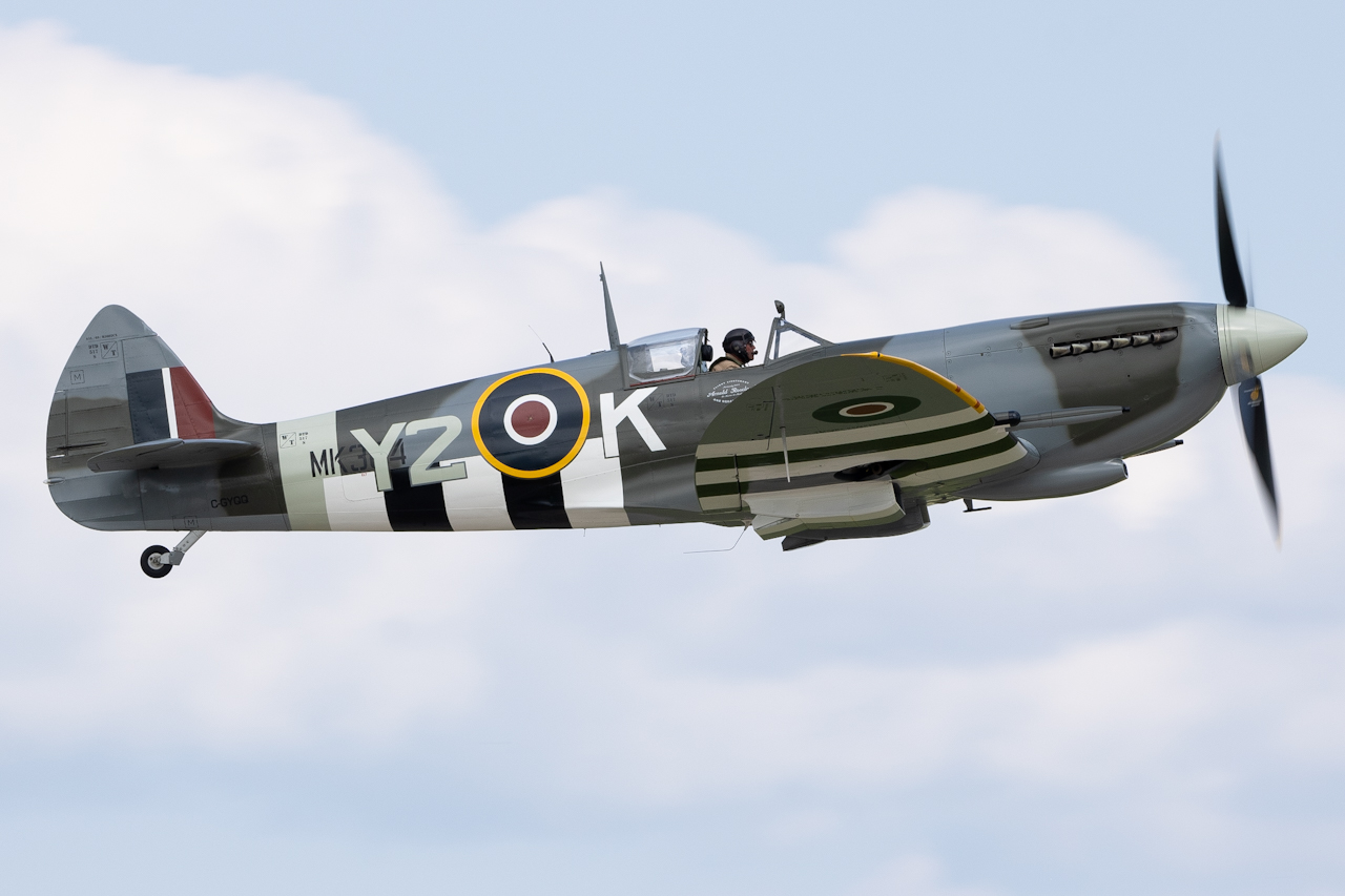 Full size: Canadian Warplane Heritage Museum Supermarine Spitfire C-GYQQ at Wittman Regional Airport