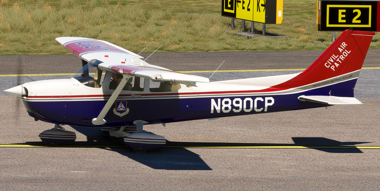 Full size: USAF - United States Air Force Cessna 172 N890CP at John Glenn Columbus International Airport