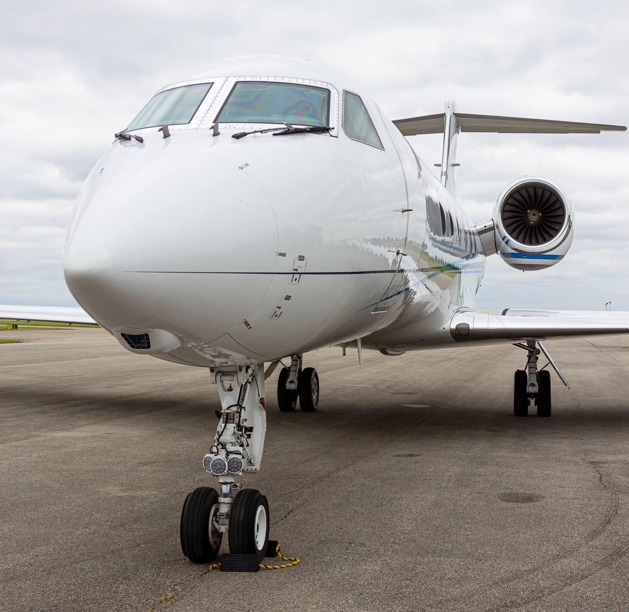 Full size: Oneida II LLC Gulfstream G450 N91JS at Springfield-Beckley Municipal Airport