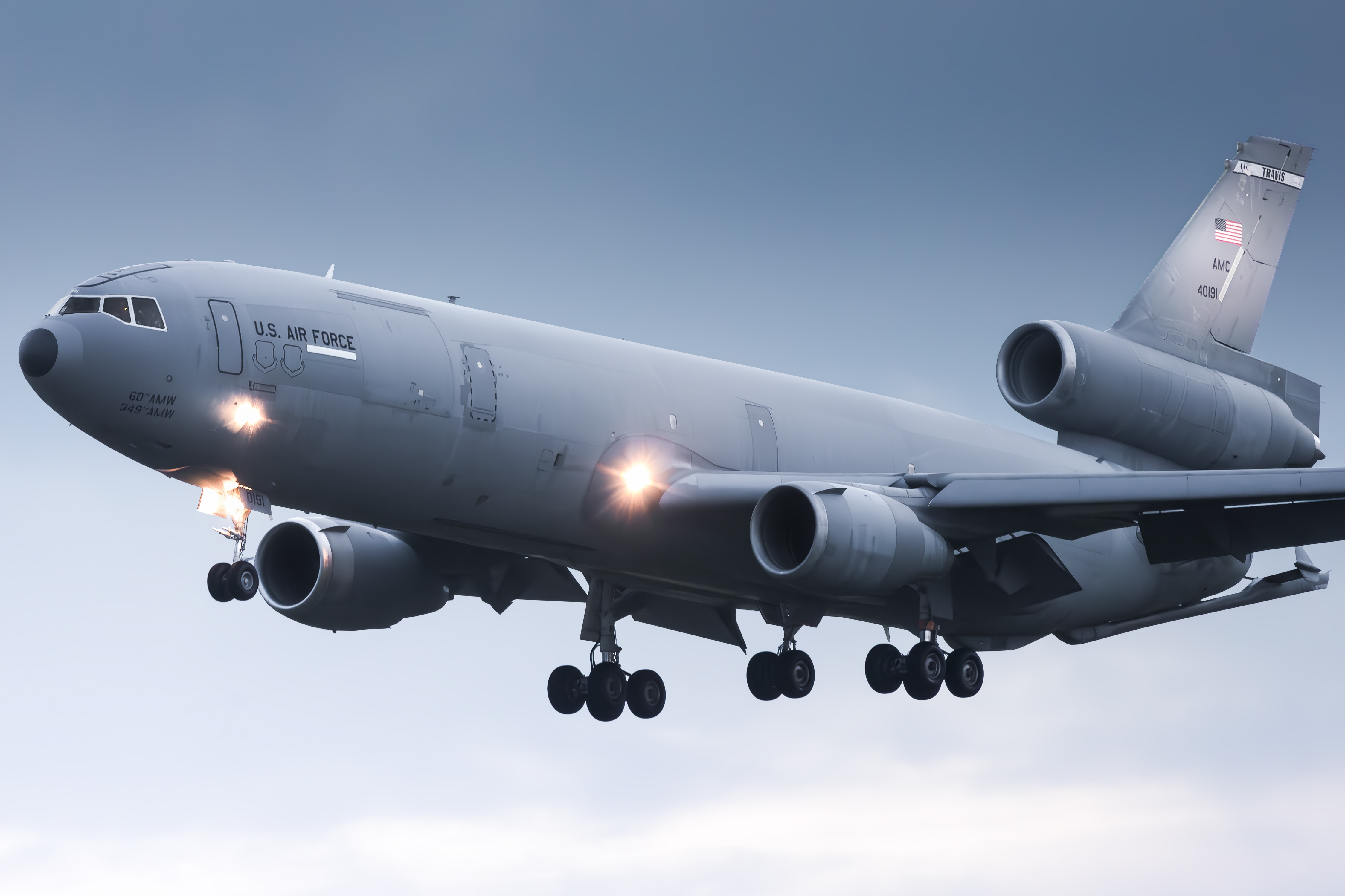Full size: USAF - United States Air Force McDonnell Douglas KC-10 Extender 84-0191 at Christchurch International Airport