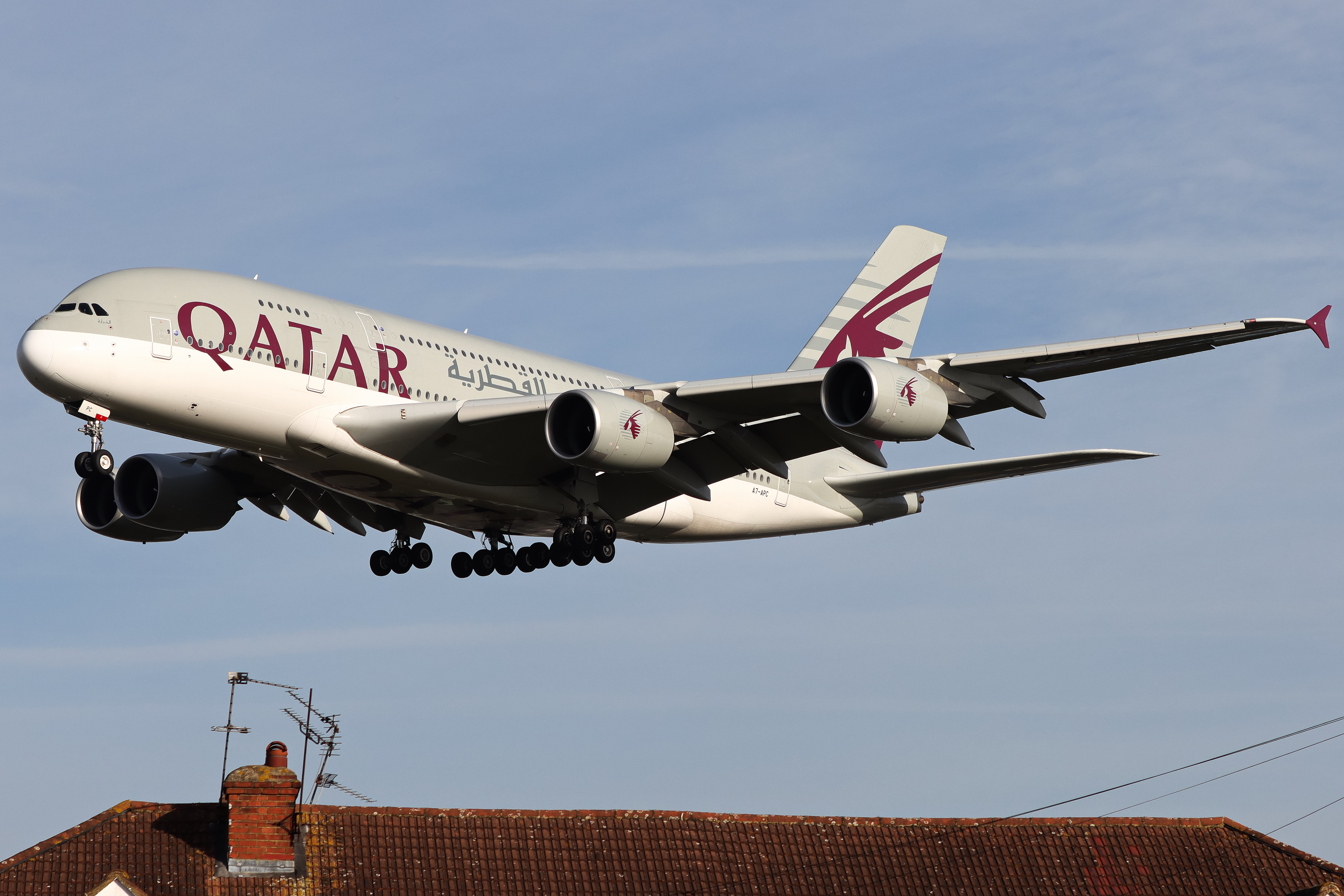 Full size: Qatar Airways Airbus A380-800 A7-APC at London Heathrow International Airport