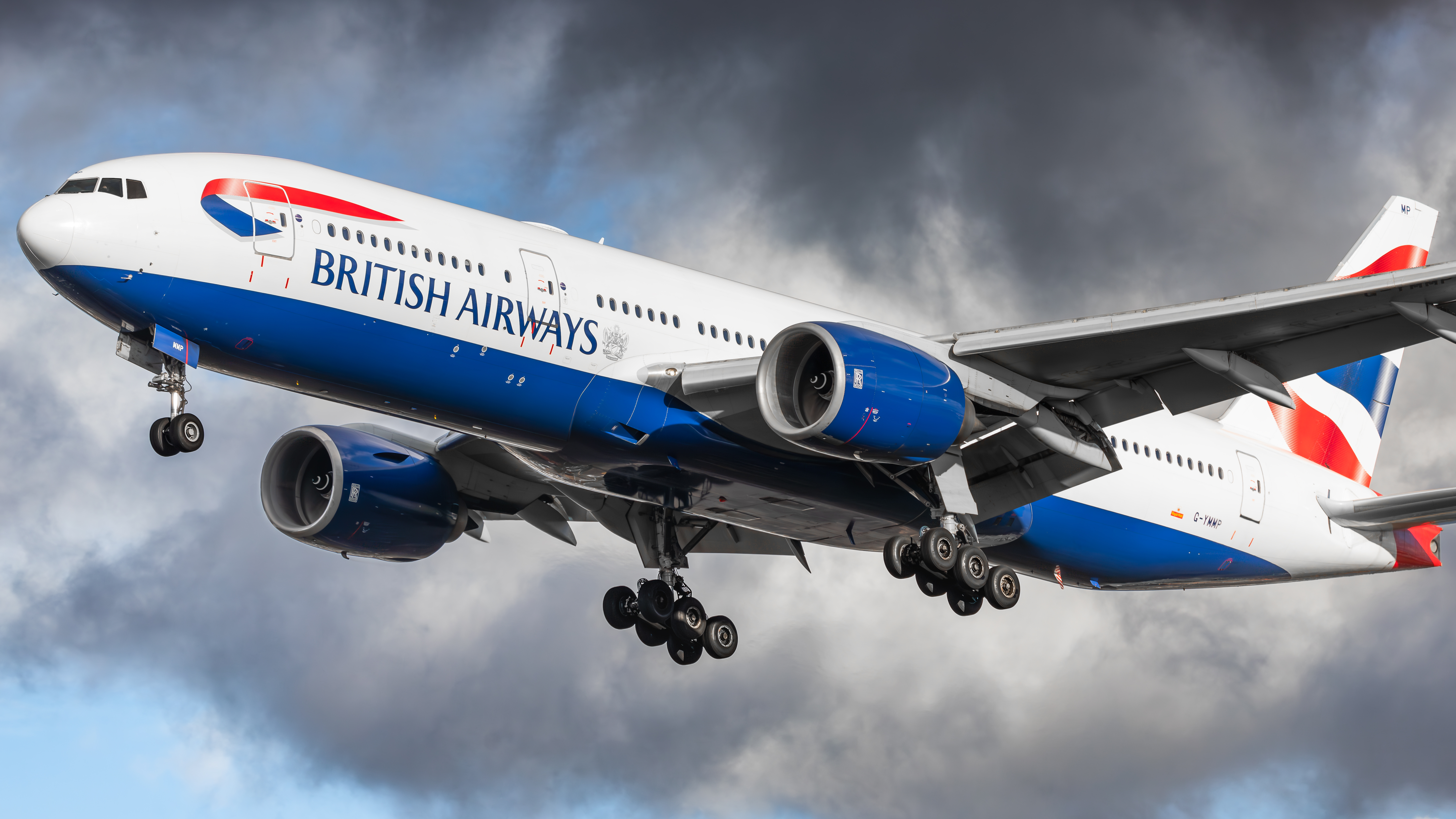Full size: British Airways Boeing 777-200ER G-YMMP at London Heathrow International Airport