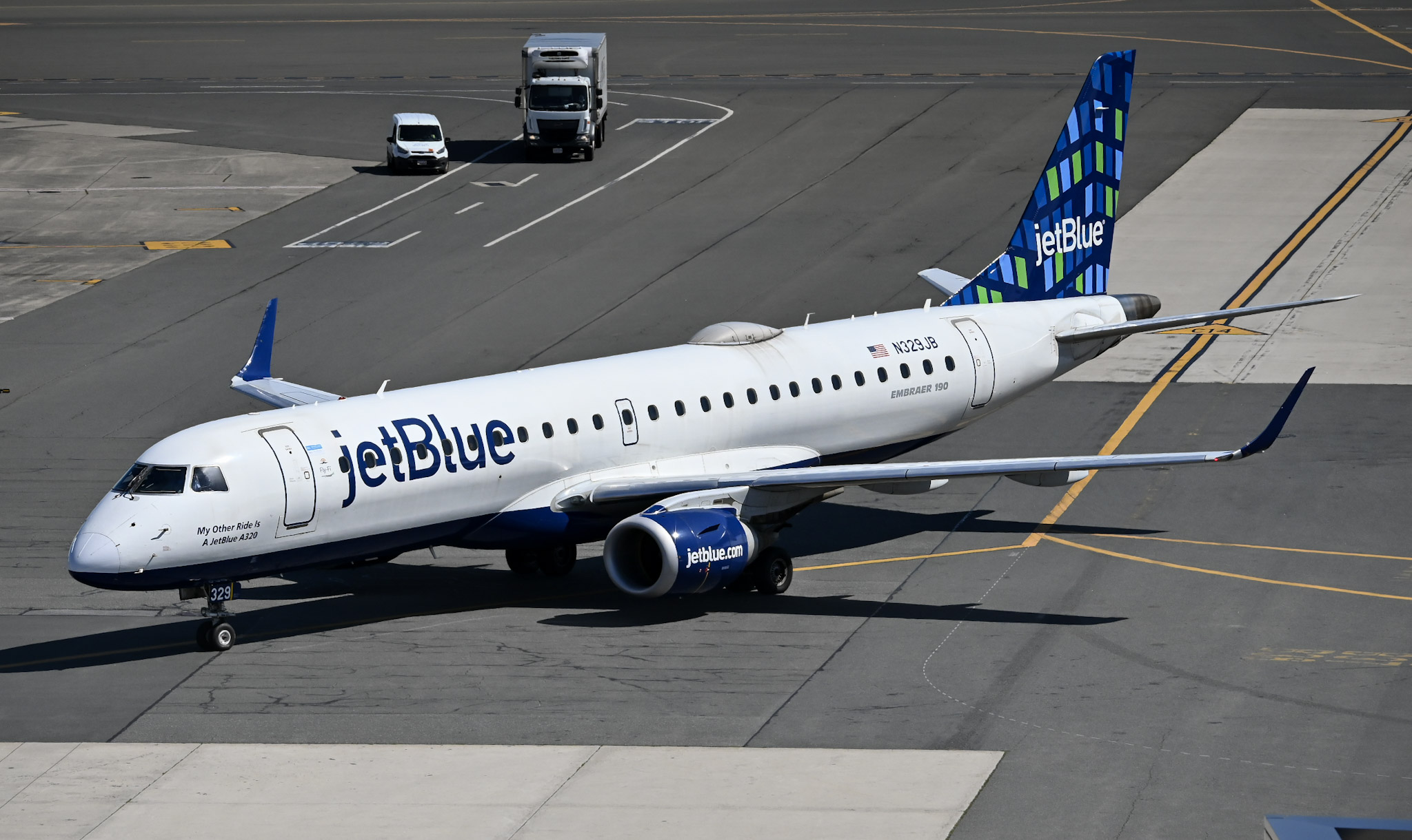 Full size: JetBlue Airways Embraer E190AR N329JB at General Edward Lawrence Logan International Airport