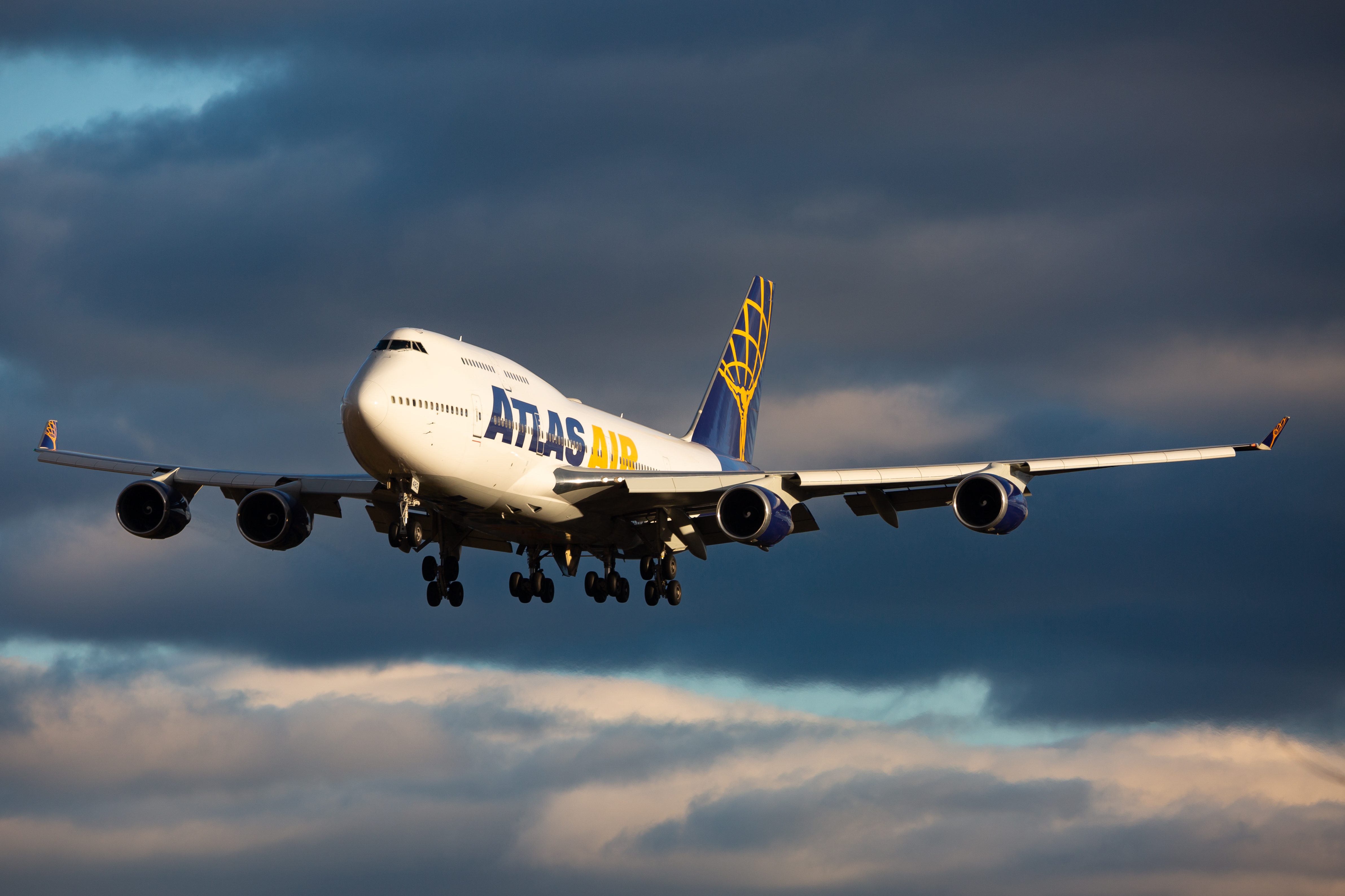 Full size: Atlas Air Boeing 747-400 N482MC at Baltimore/Washington International Thurgood Marshall Airport